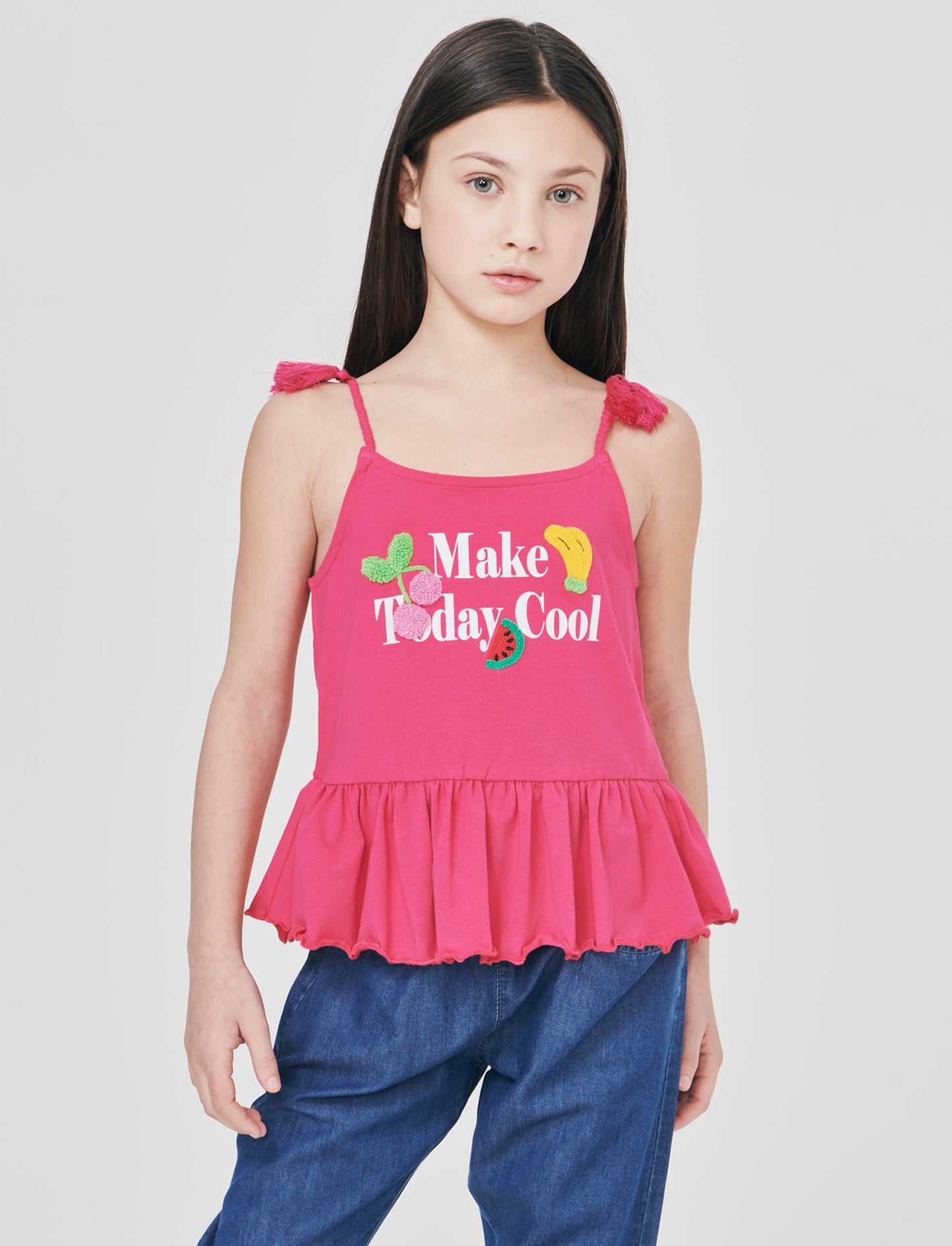 Top in cotone con bretelle e patch 3D - Fuxia