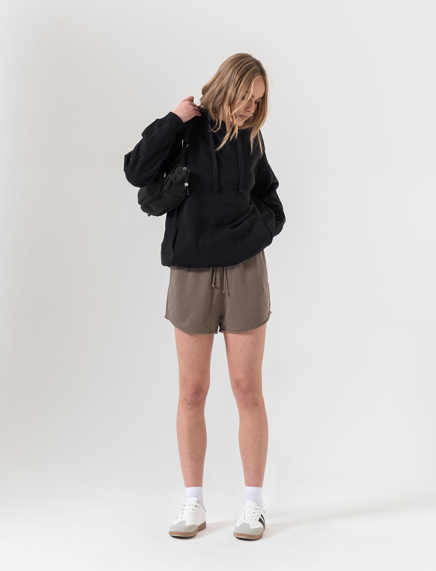 Short con coulisse da donna - Verde salvia