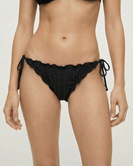 Slip mare in sangallo con laccetti - Nero