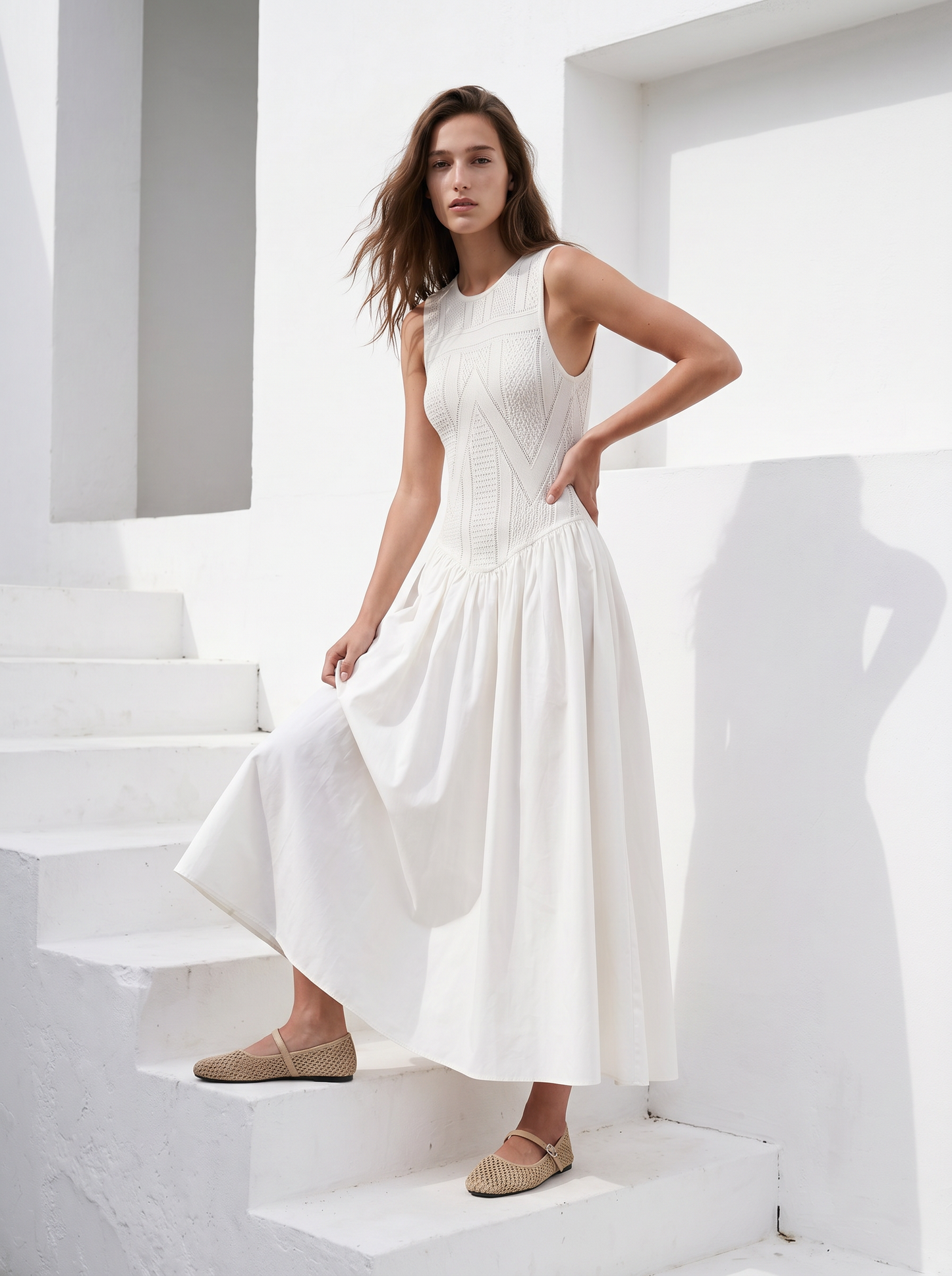 Vestito lungo smanicato con scollo rotondo - Avorio