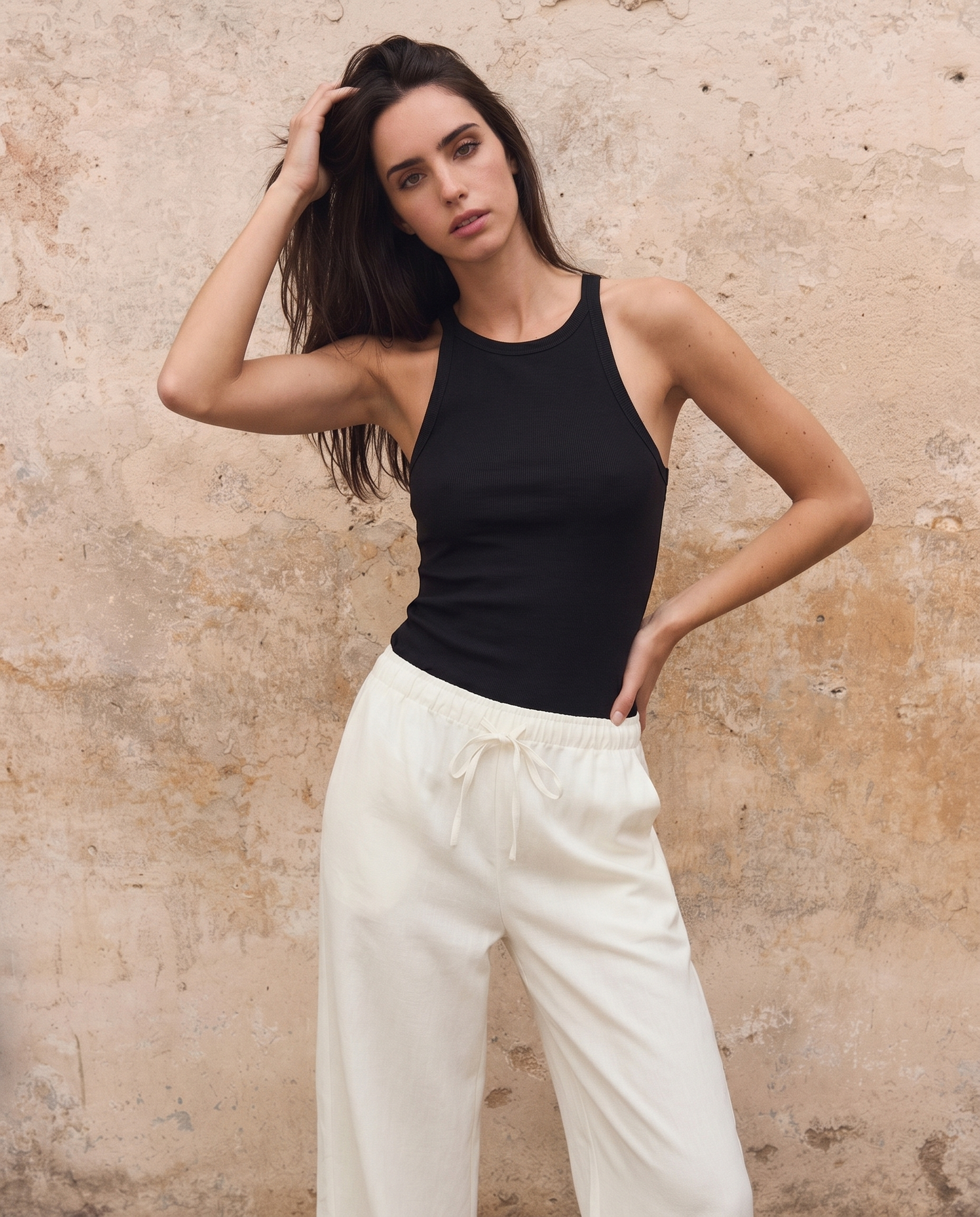 Top Basico a Costine con Bretelle Slim - Nero