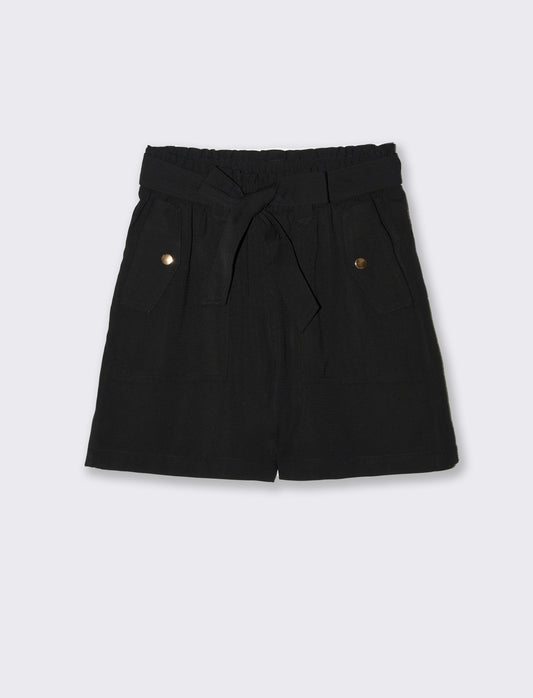 Short con cintura da donna - Nero