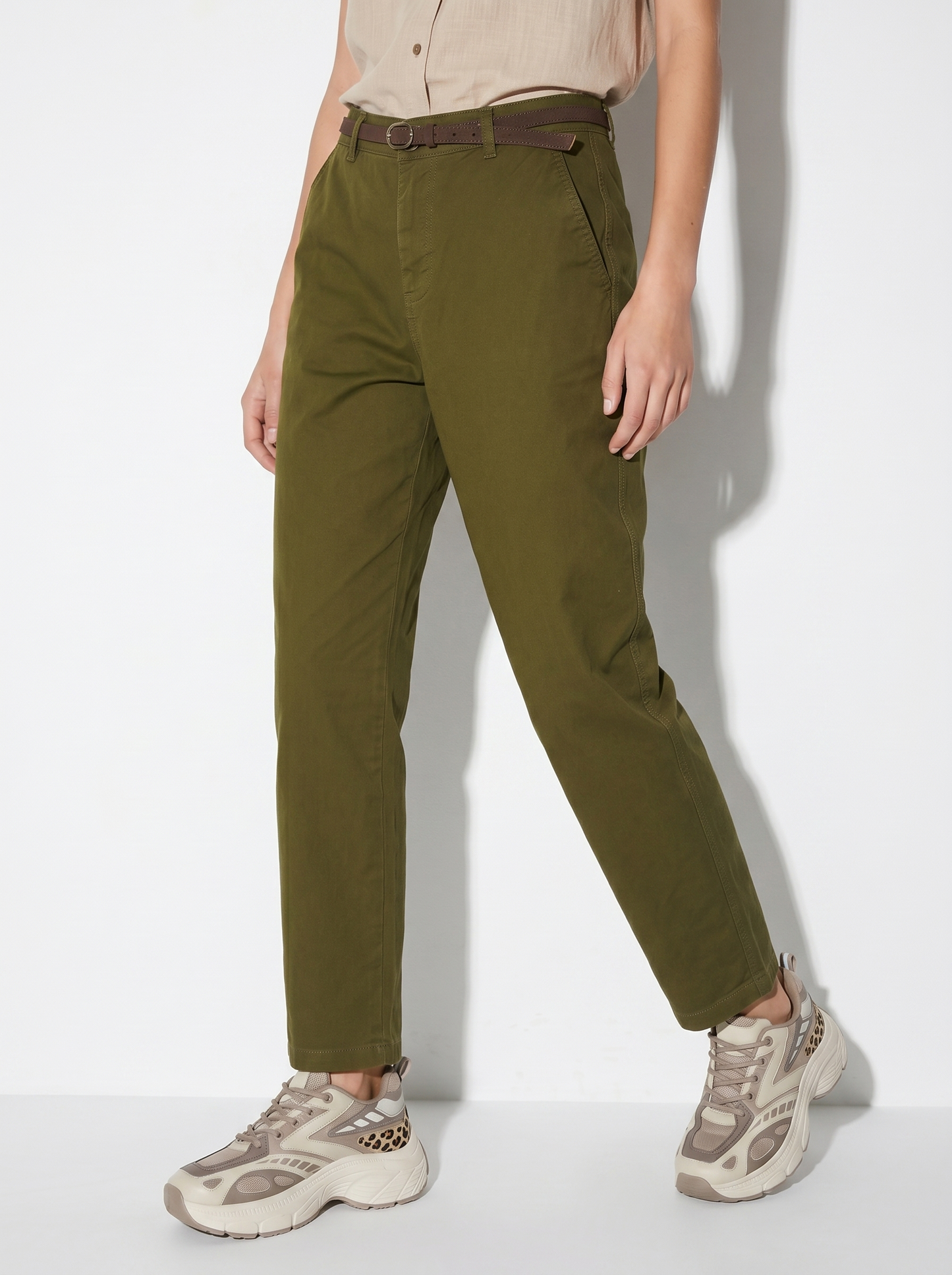 Pantalone chino con risvolto e cintura - Ve.milit.