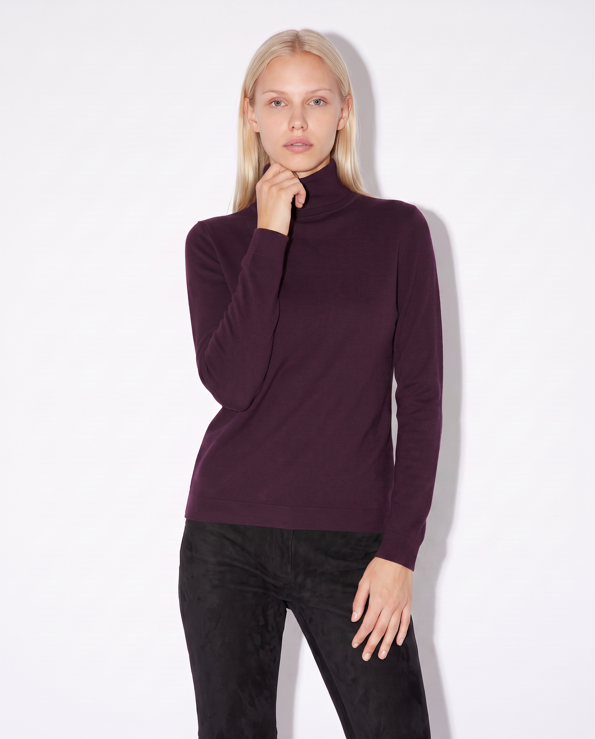 Basic Slim Fit High Neck Pullover - Red