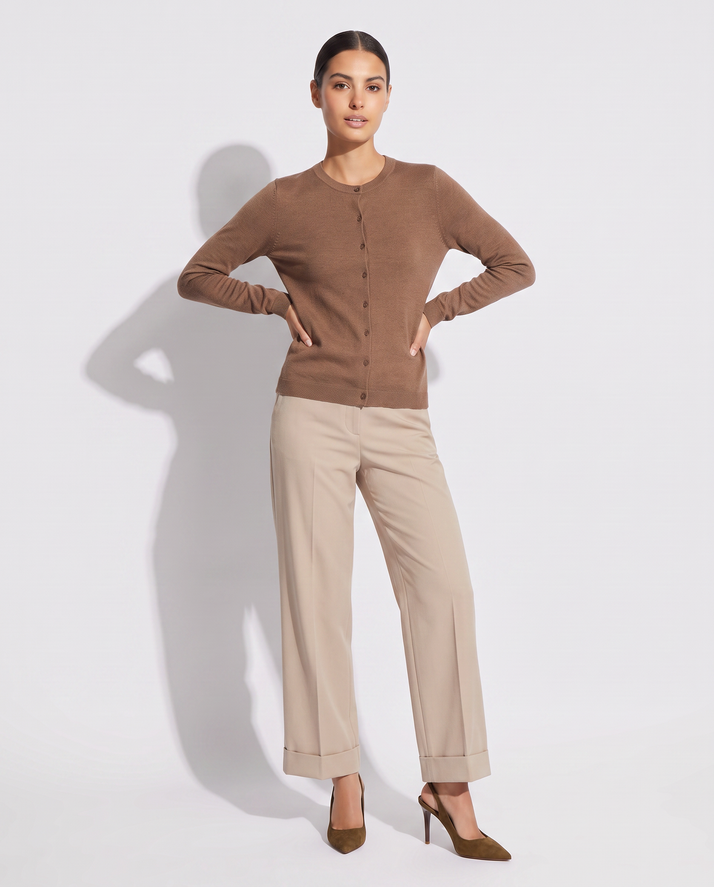Cardigan basico girocollo vestibilità regolare - Cammello