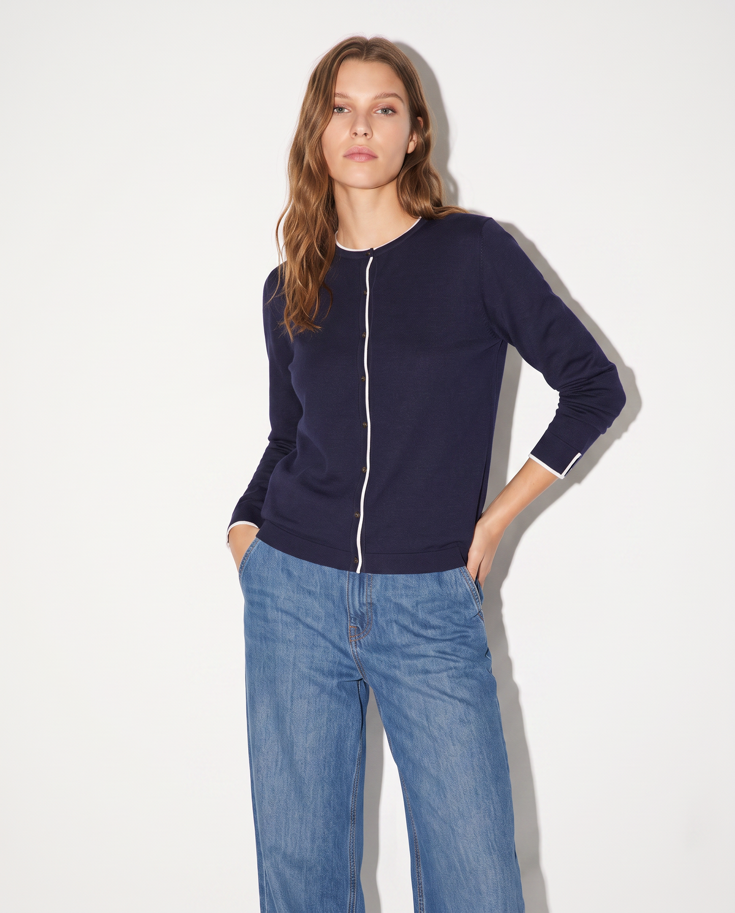 Cardigan girocollo con contrasto elegante - Blu