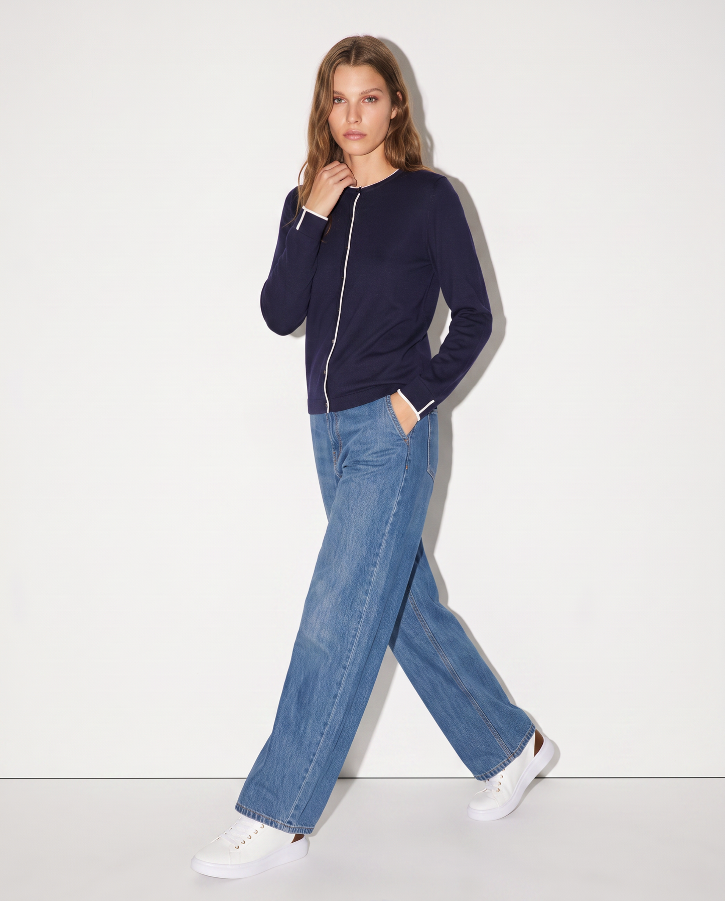 Cardigan girocollo con contrasto elegante - Blu