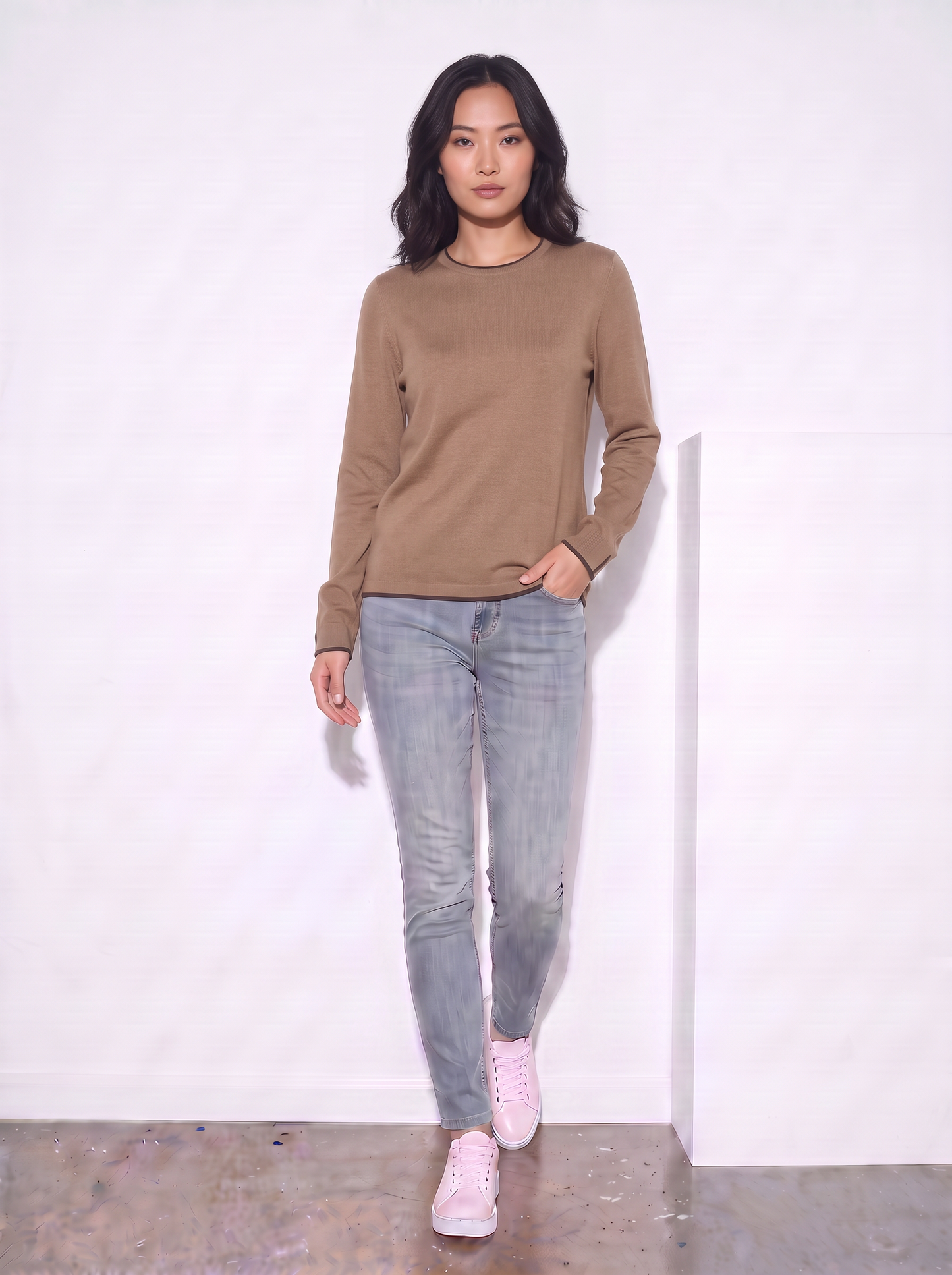 Pullover girocollo con contrasto regolare - Cammello