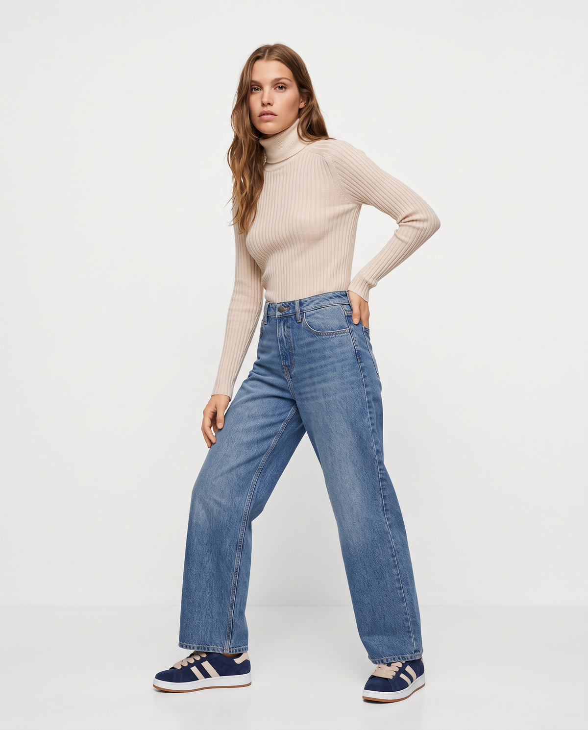 Versatile and comfortable long sleeve top - Beige