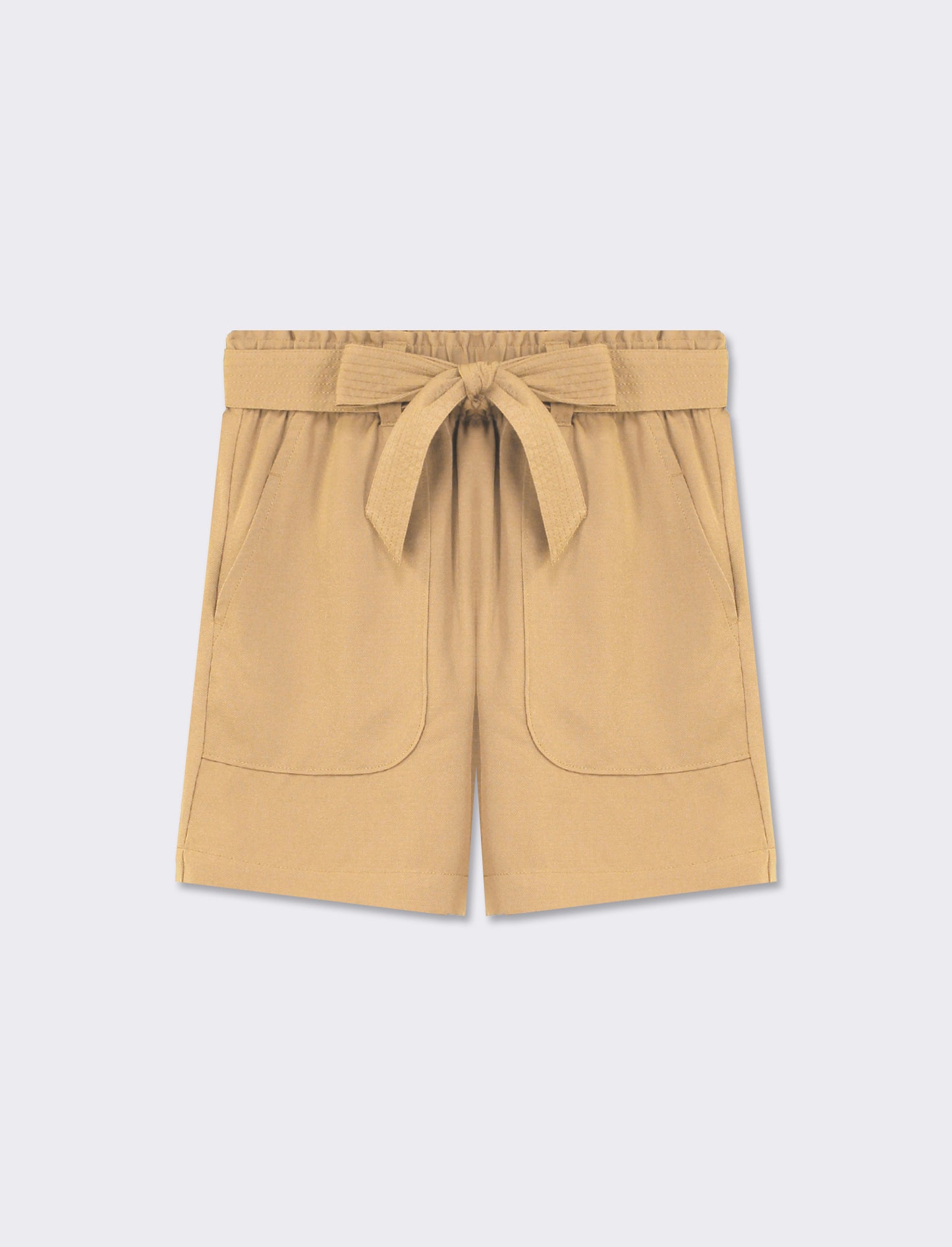 Pantaloncino ampio con cintura. Vita alta con elastico on vita e tasche davanti - Beige fieno