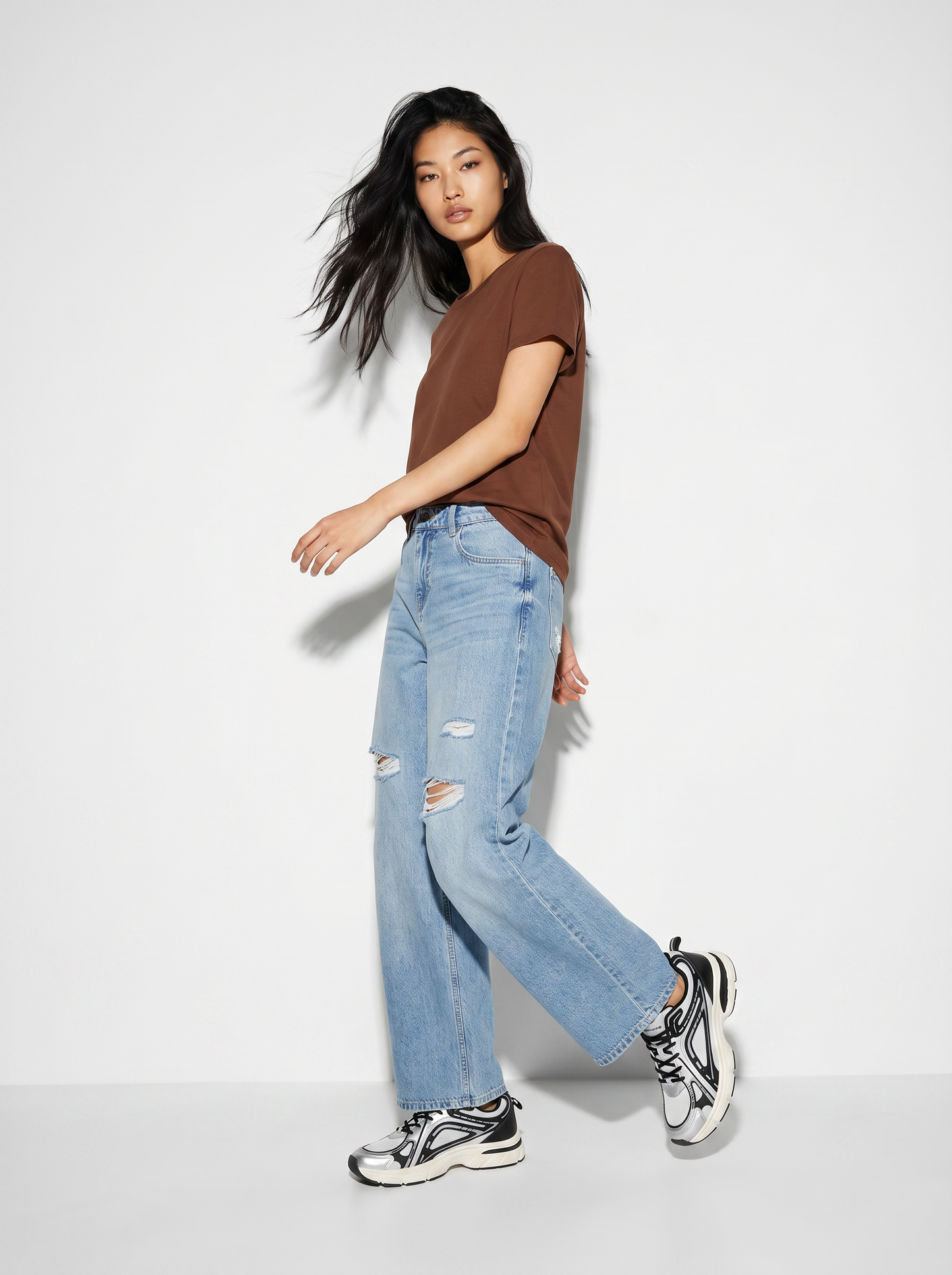 T-Shirt Basic in Cotone - Marrone cioccolato