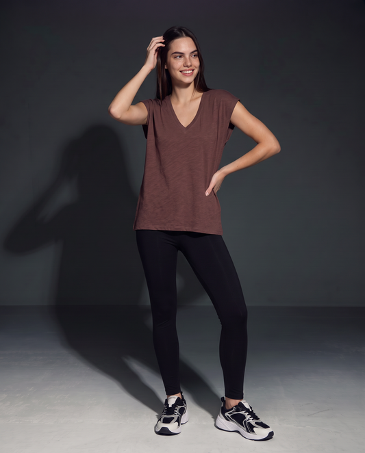 Basic Cotton V-Neck T-Shirt - Red