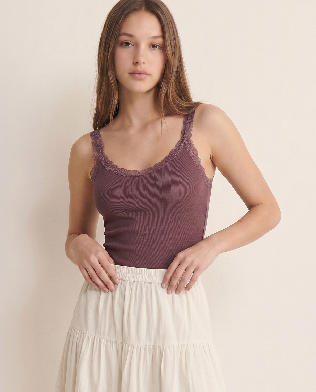 Top giromanica a costine con pizzo - Rosso amarena