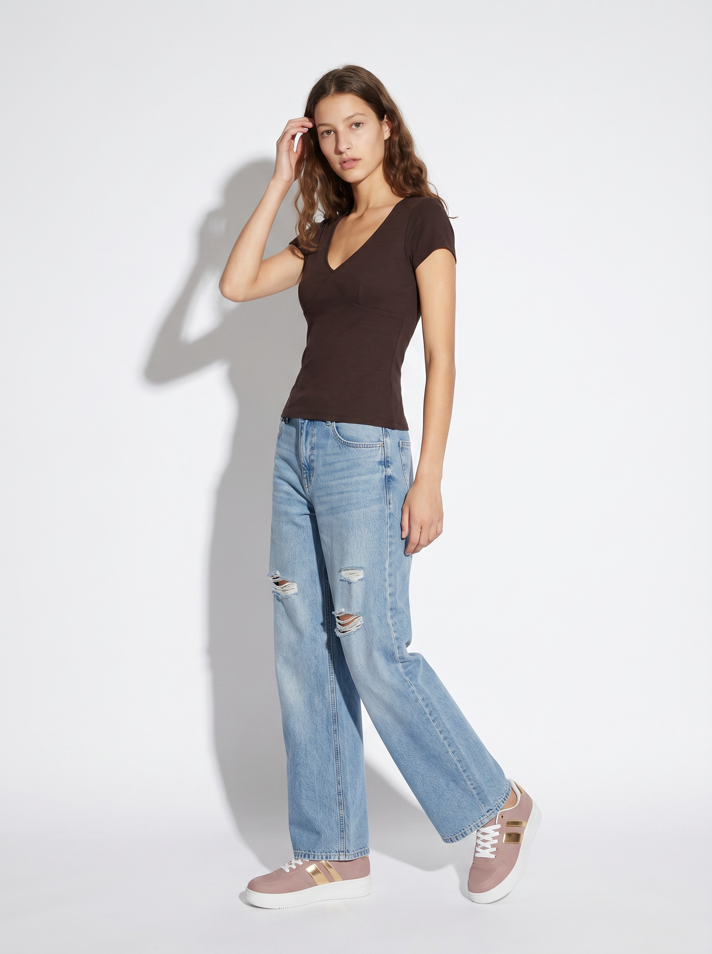 T-shirt a manica corta scollo a V slim - Moro