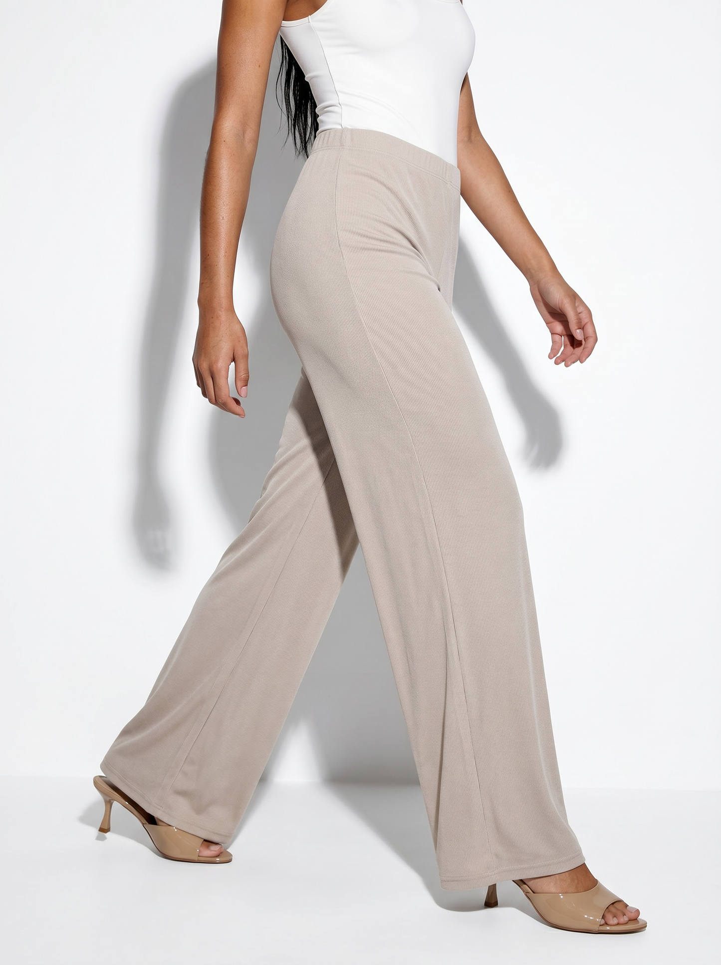 Elegant high-waisted palazzo pants - Beige