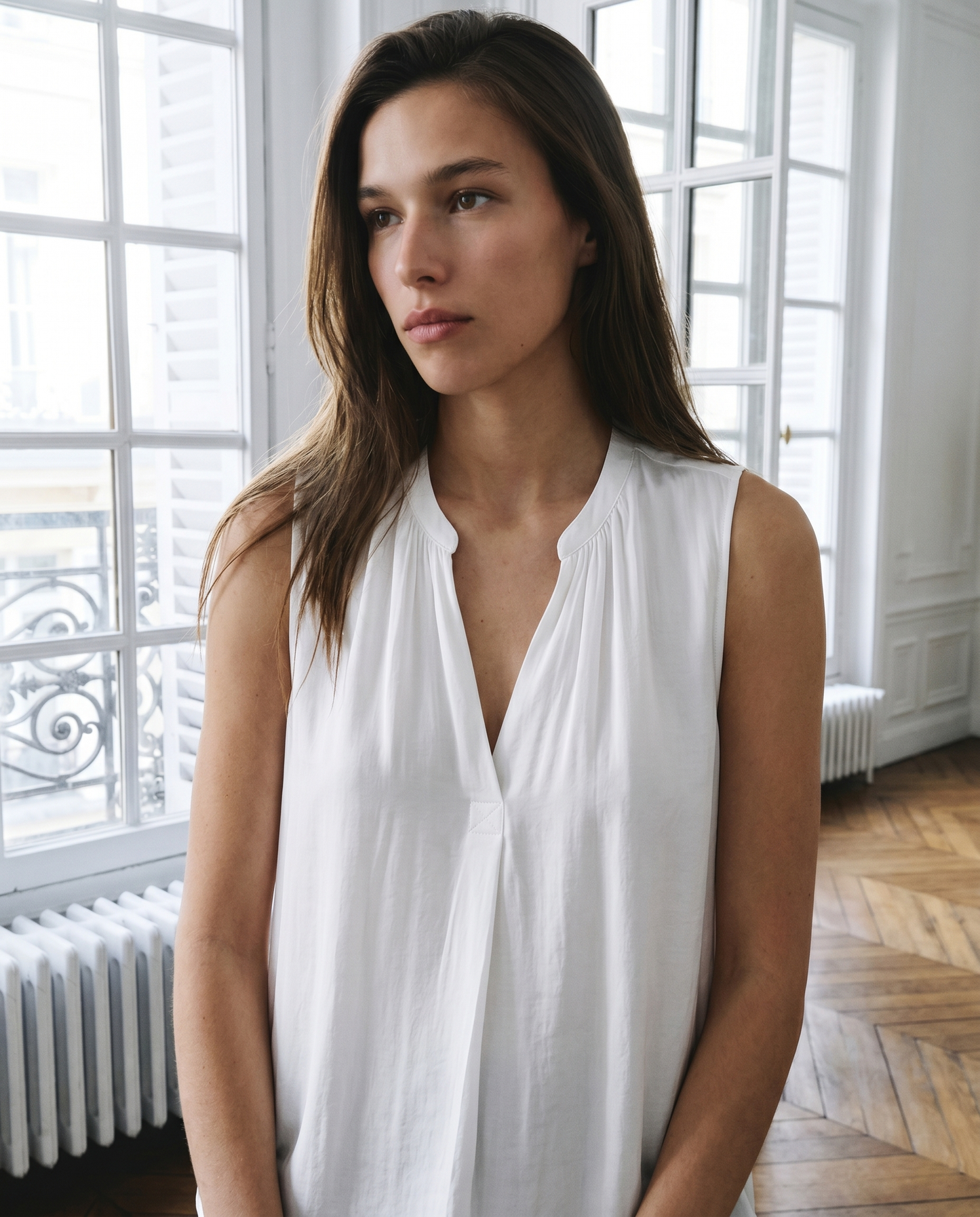 Sleeveless Tunic with V-Neck - White
