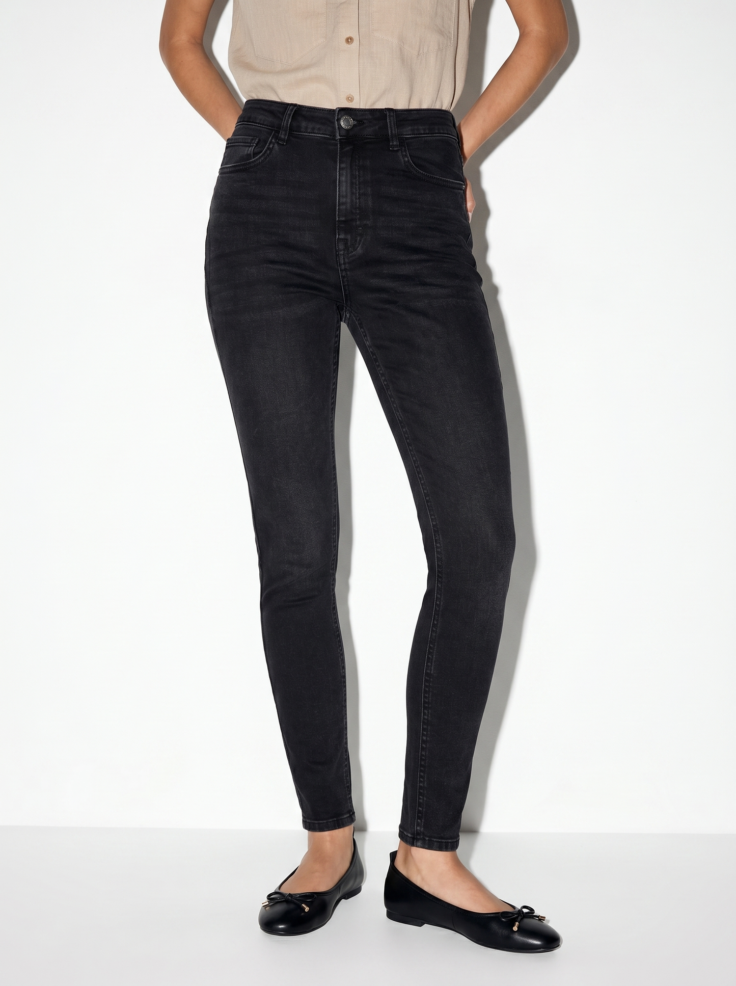 JEANS SUPER SKINNY A VITA MOLTO ALTA - Nero