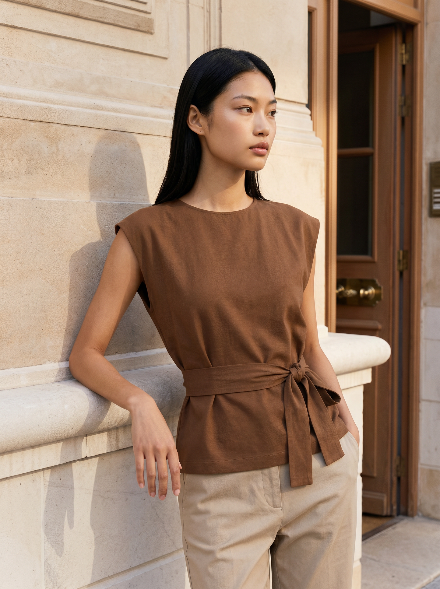 T-Shirt with Bow at Waist - Brown