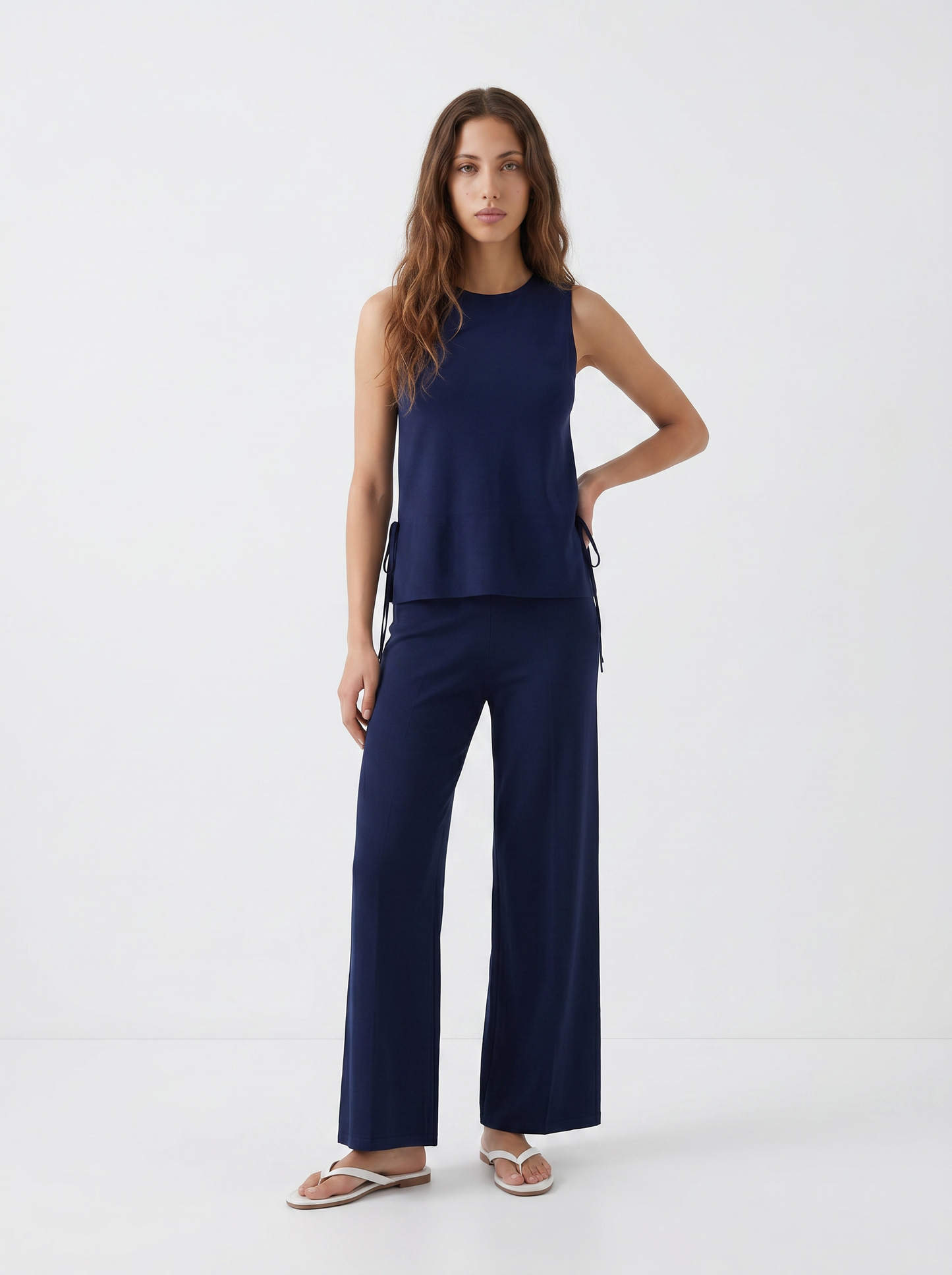 Sleeveless Blouse with Pockets and Ties - Blue