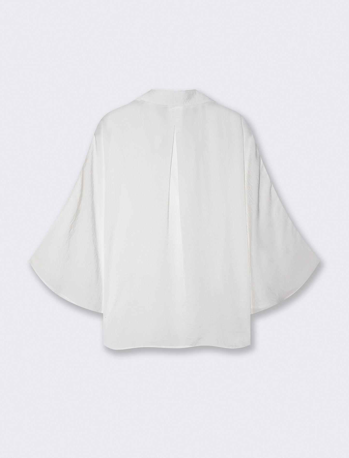 Camicia kimono con scollo a V ampia - Bianco latte