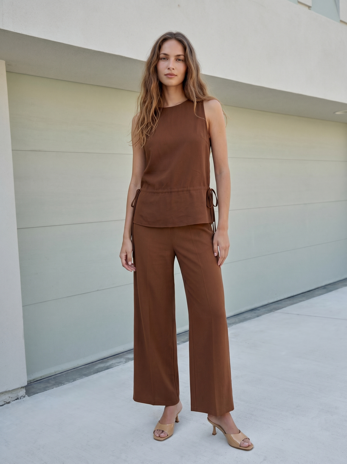 Pantalone con Elastico Dietro - Marrone tabacco