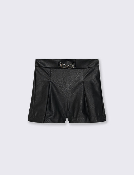 Short elegante in finta pelle. - Nero