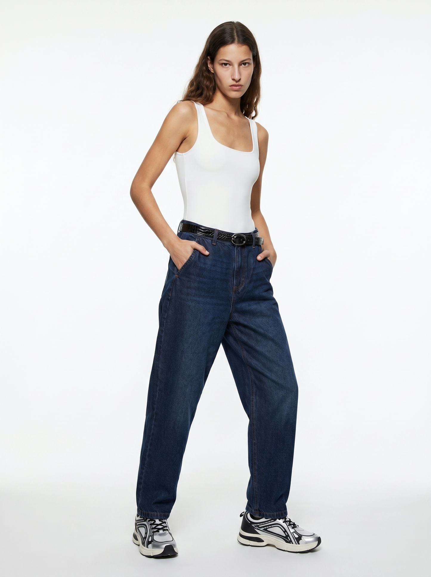 Jeans con cintura e vita arricciata - DENIM SCURO