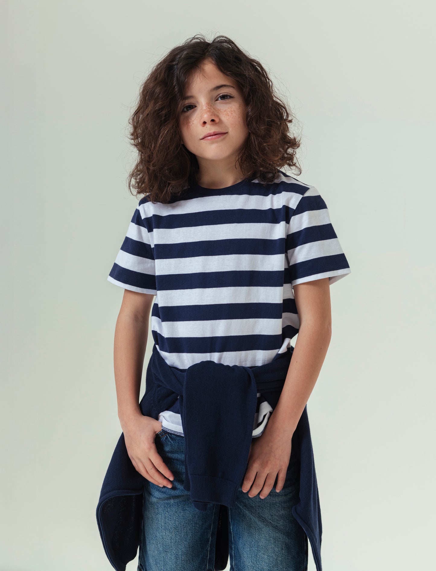 T-shirt rigata da bambino - Blu
