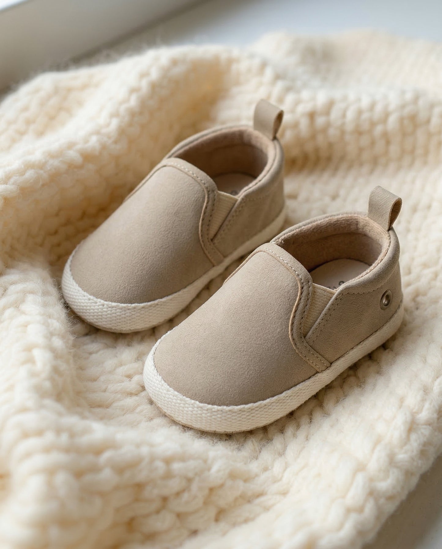 Slip-on beige antiscivolo per neonato - Beige