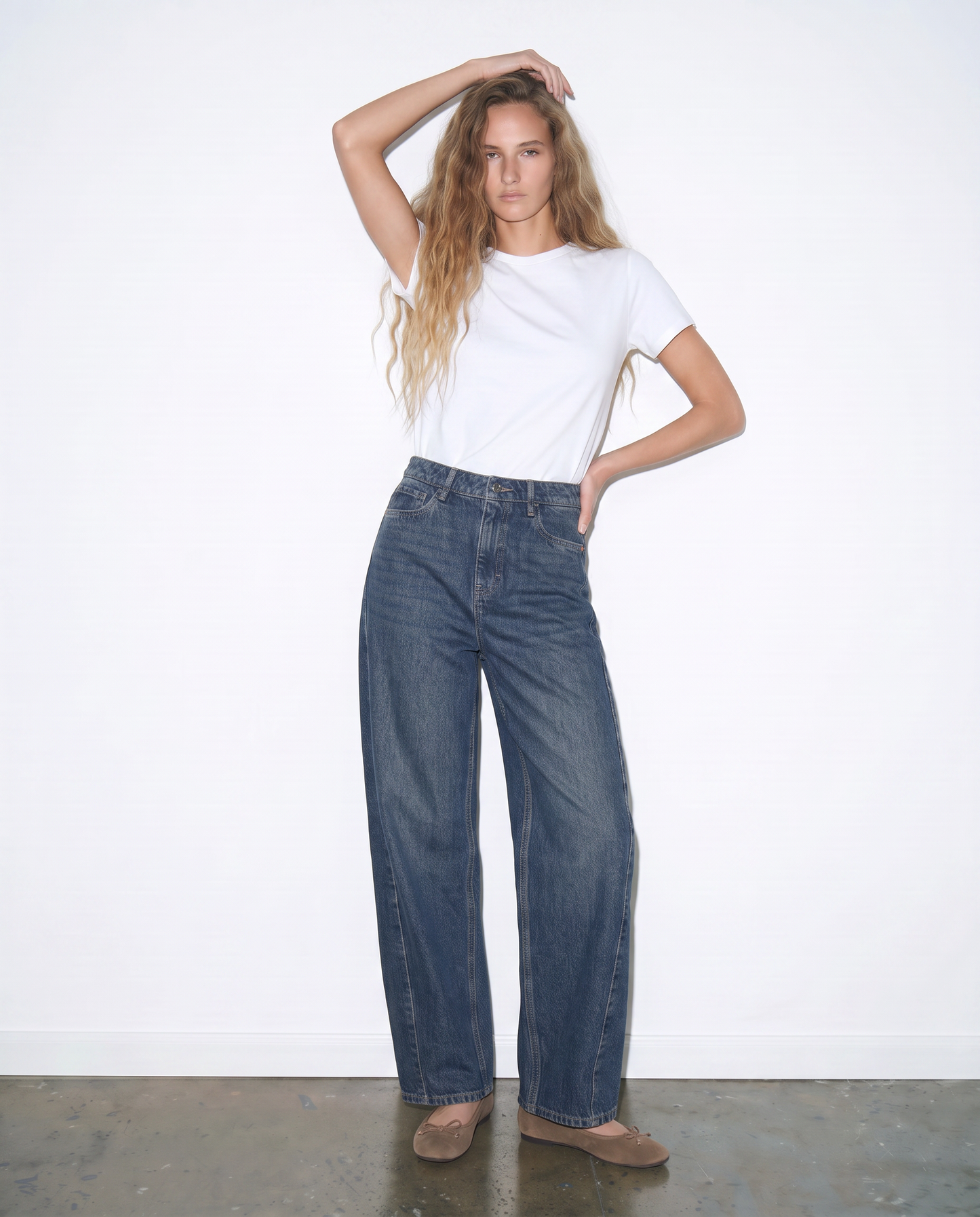 Jeans barrel con vita regolare - Denim