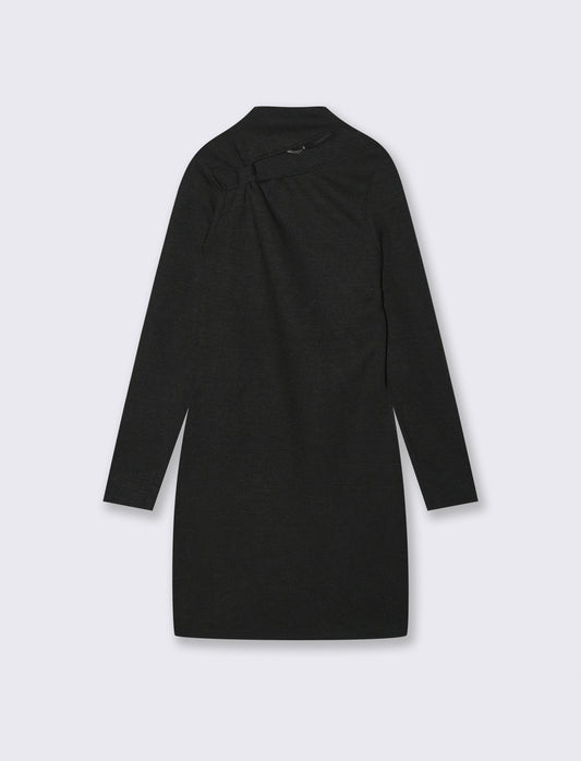 Abito in maglia con scollatura decorativa. - Nero