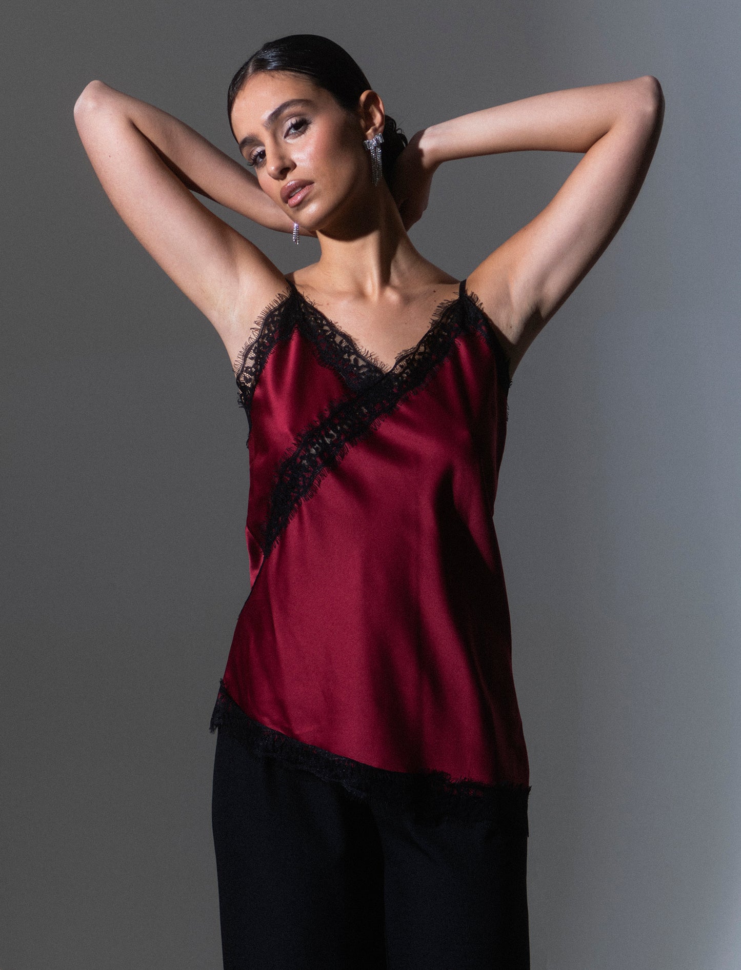 Top pizzo con bretelline - Bordeaux