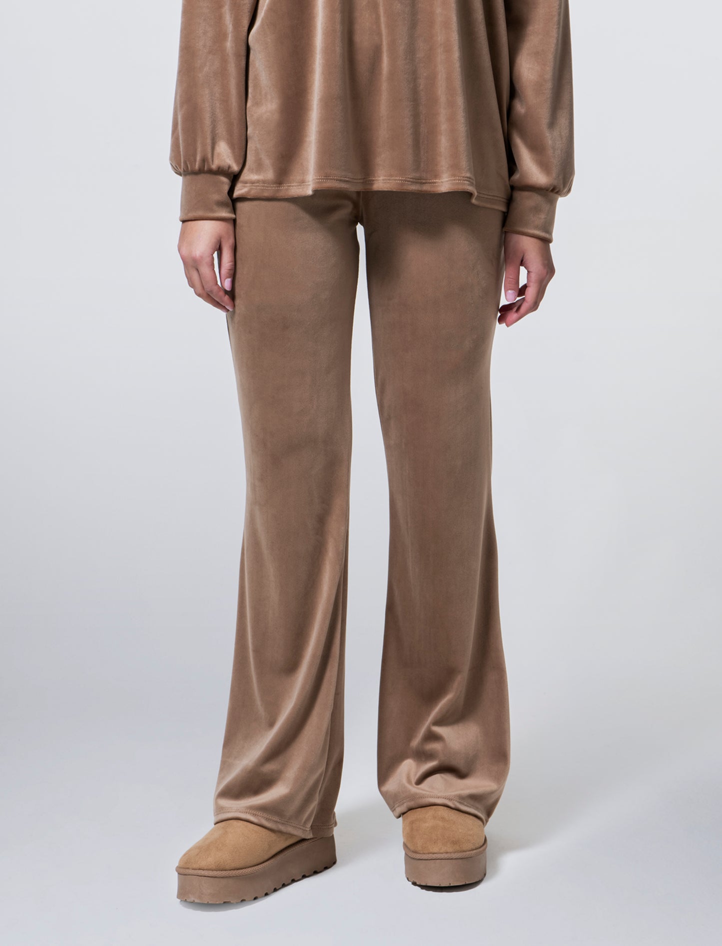 Pantalone in ciniglia con elastico in vita - Cammello