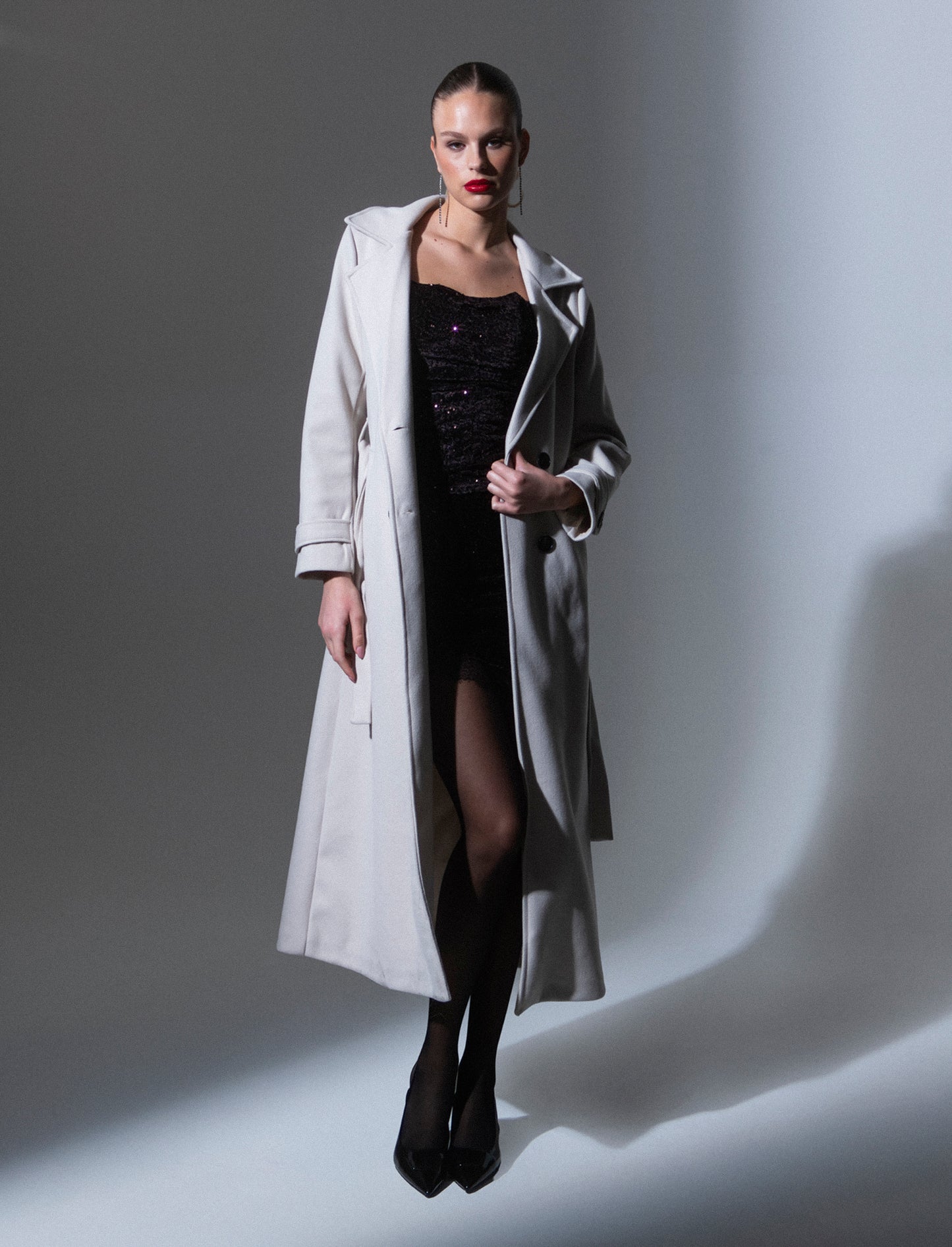 Cappotto trench doppiopetto con cintura - Beige