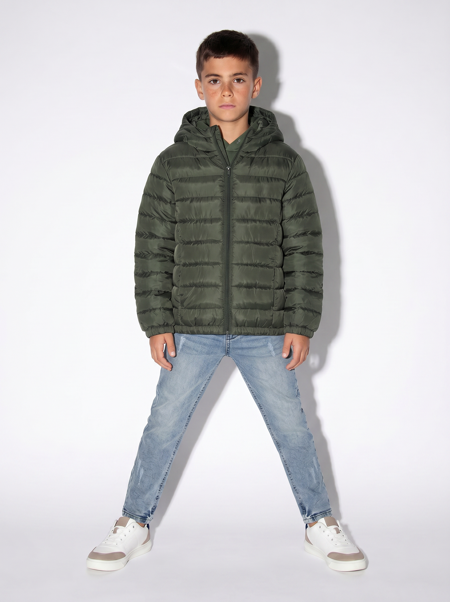 Giubbotto imbottito con cappuccio e tasche - Verde militare