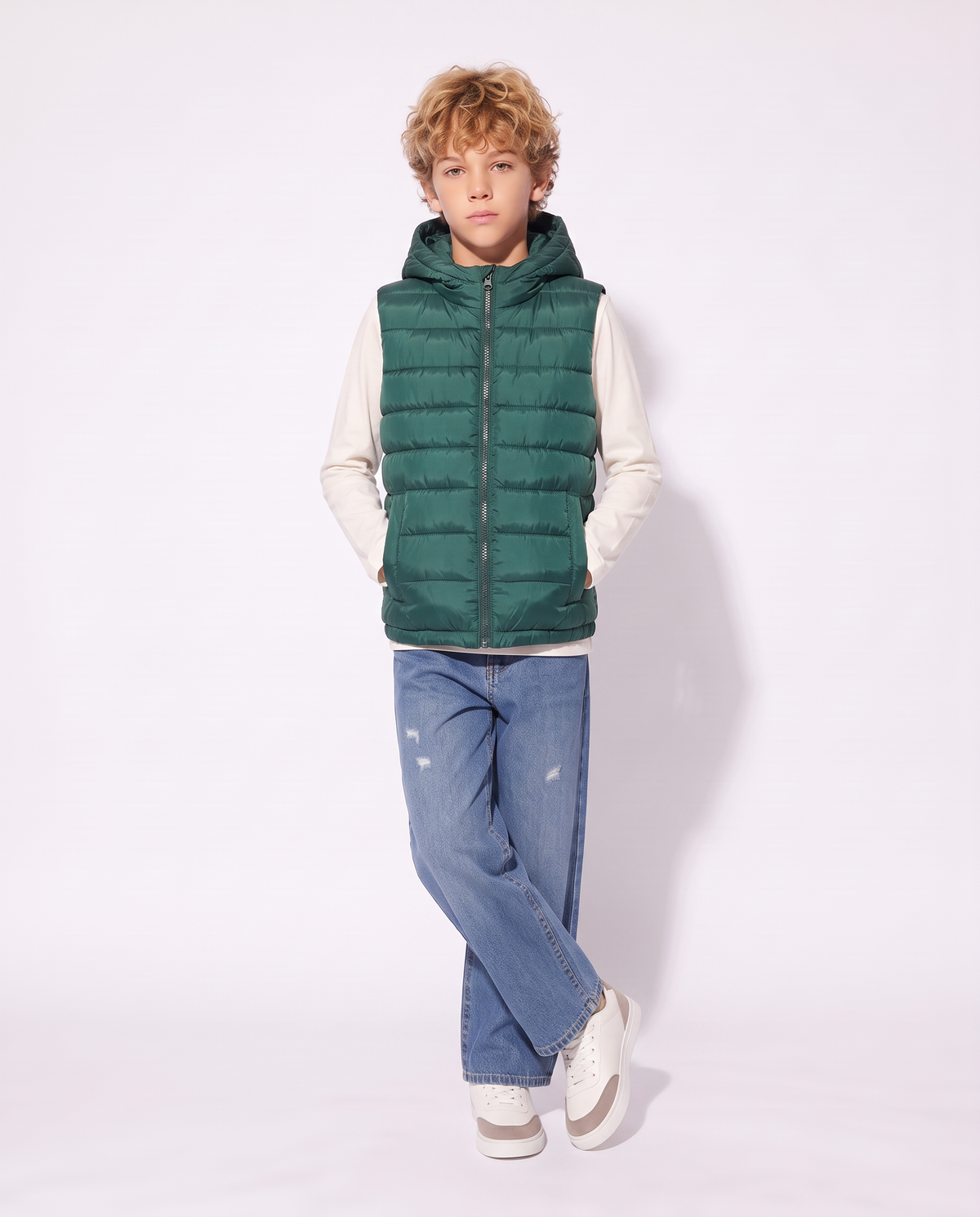 Padded vest with hood and pockets - Green