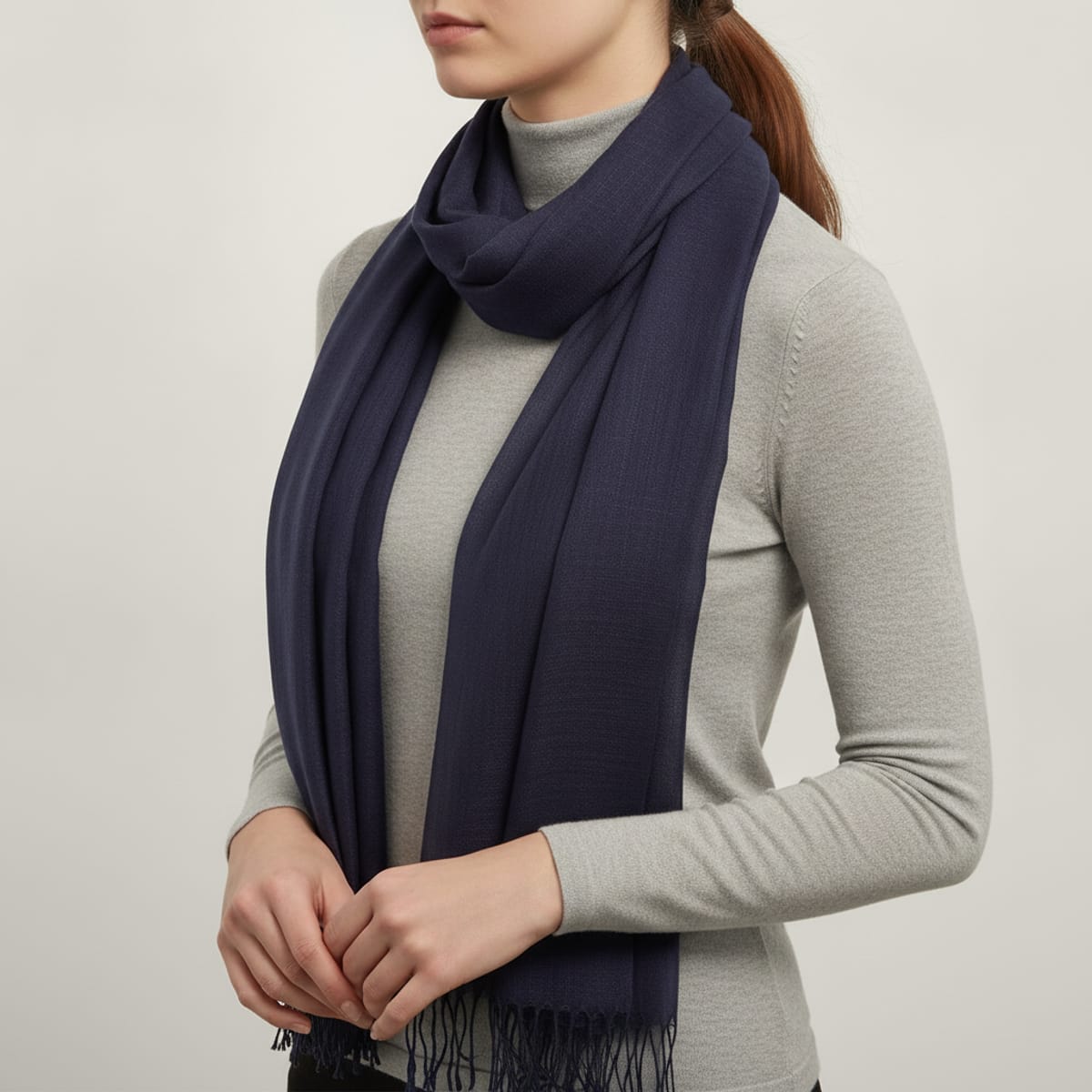 Basic scarf with elegant fringes - Blue