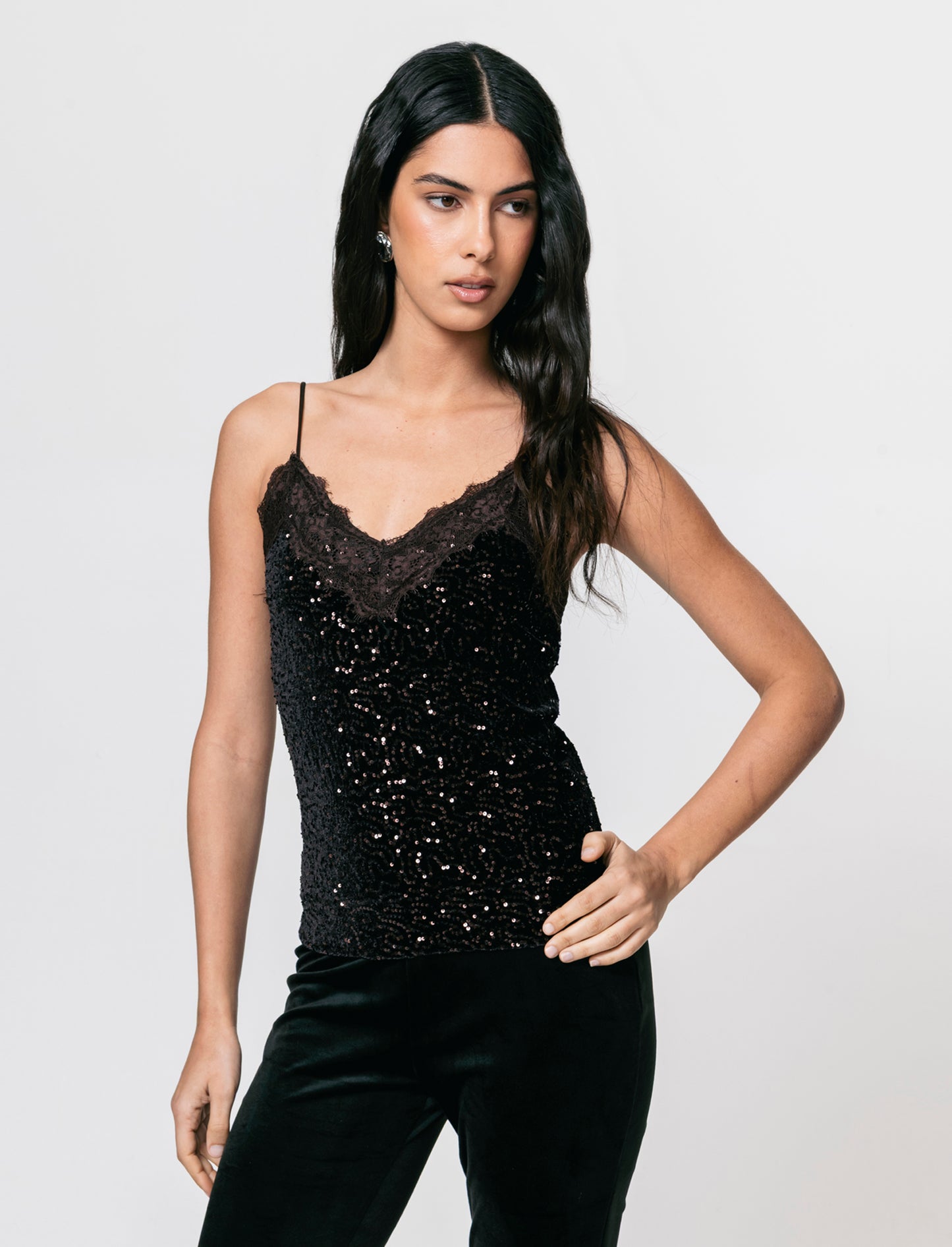 Top in paillettes e pizzo - Moro