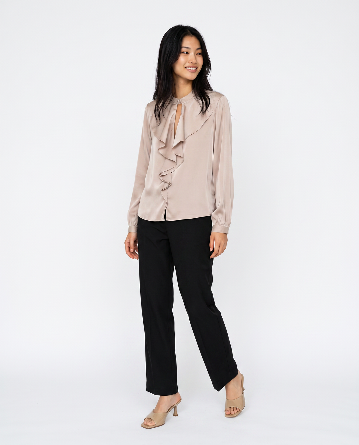 Casacca collo coreano con rouches eleganti - Beige