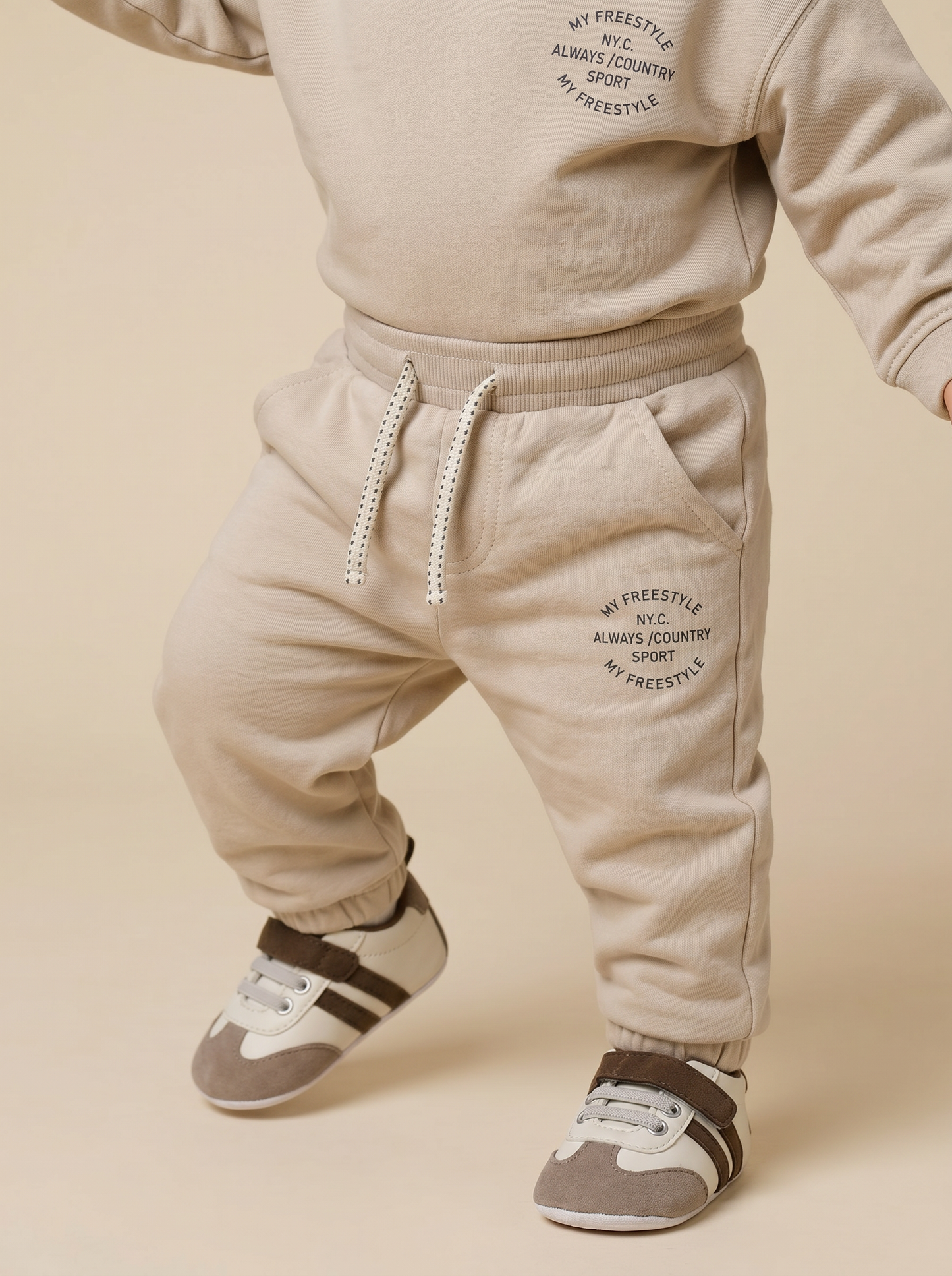 Jogger basico in cotone con stampa - Beige