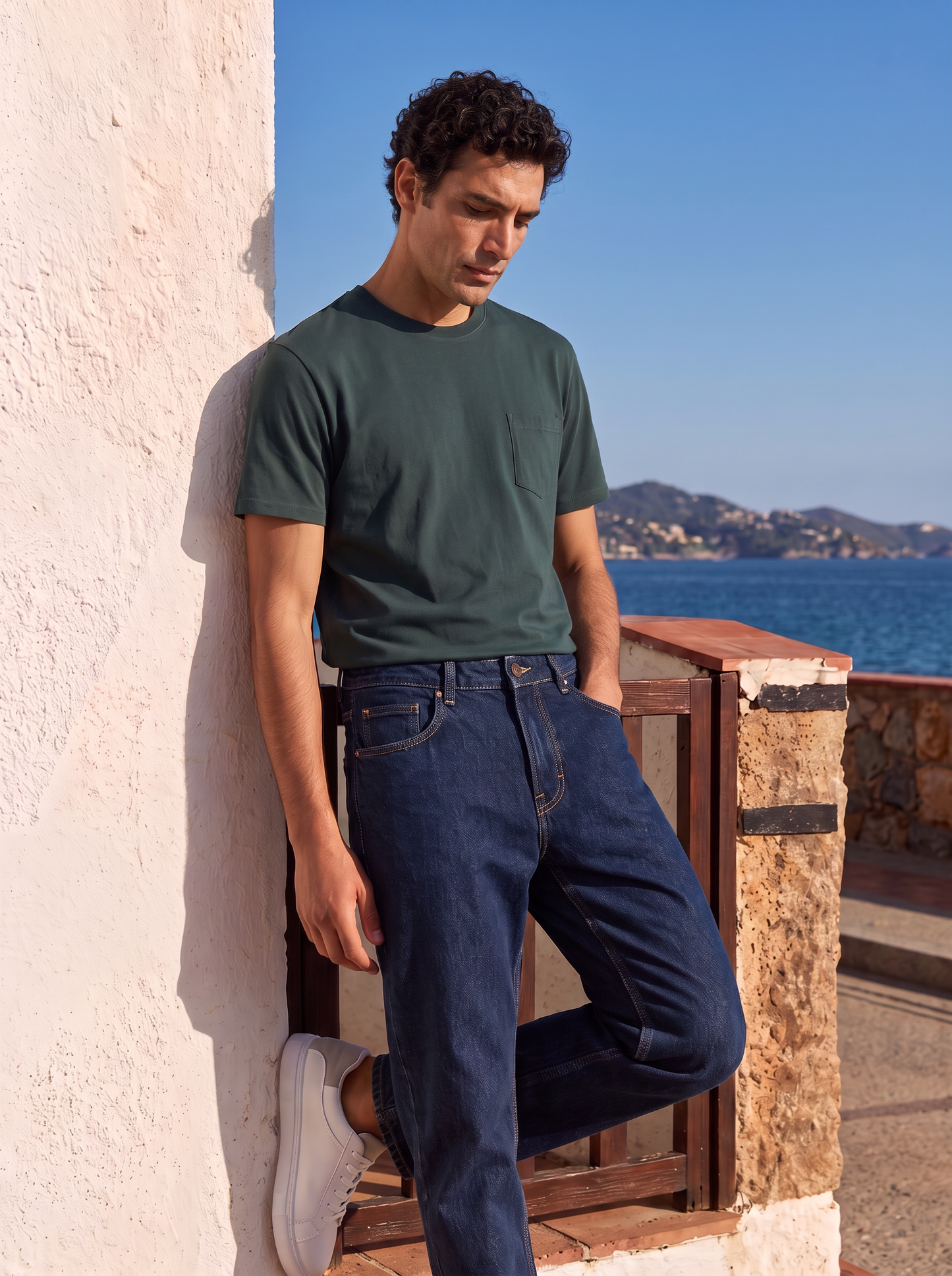 T-shirt basic girocollo con tasca - Verde scuro
