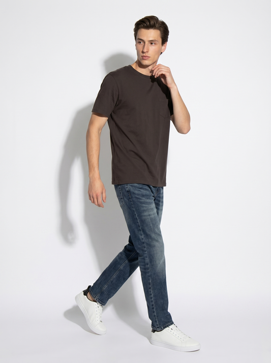 T-shirt basic girocollo con tasca - Bordeaux