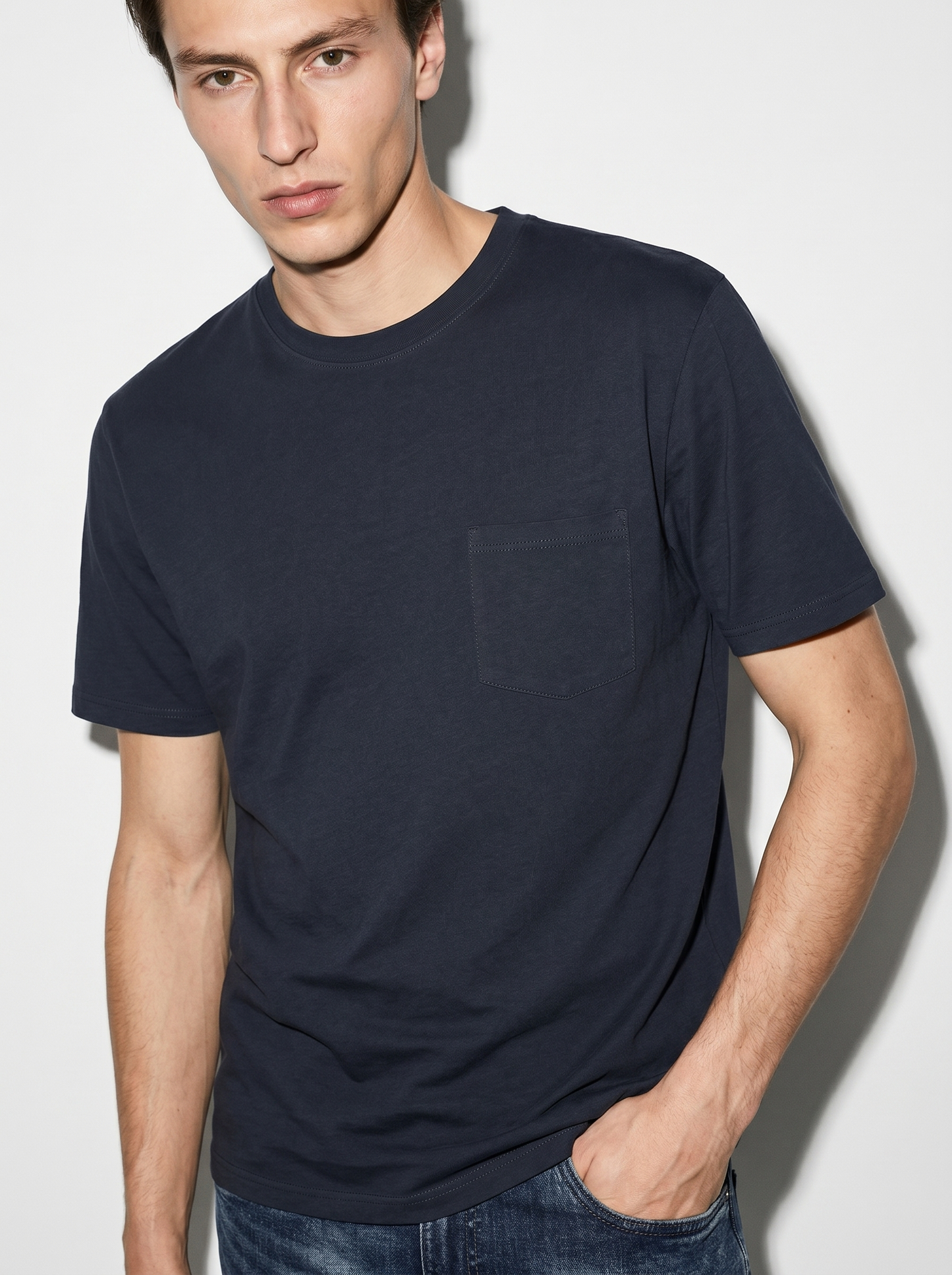 Basic crew neck T-shirt with pocket - Blue