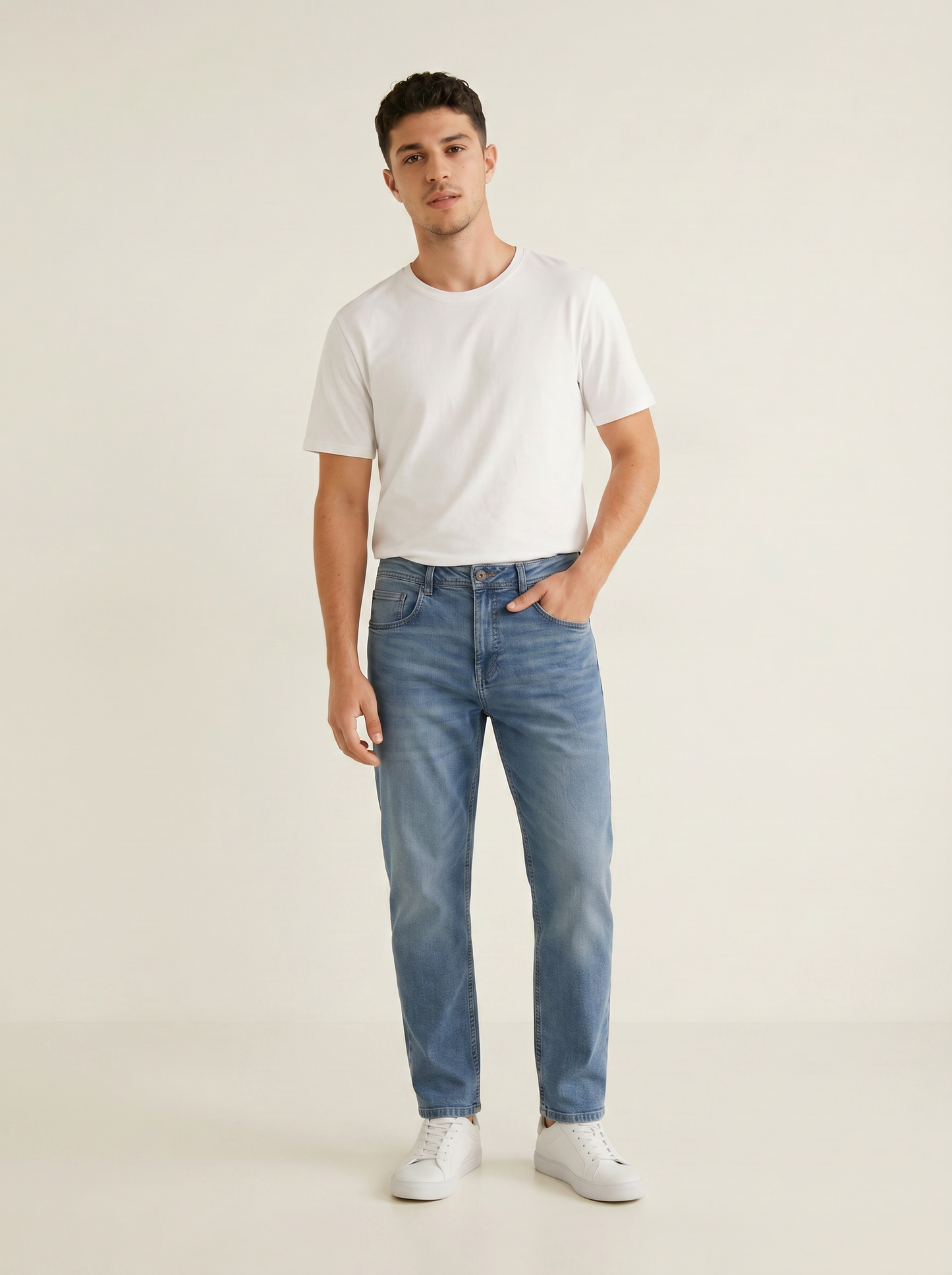 T-shirt Orli regular fit con orli vivi - Bianco