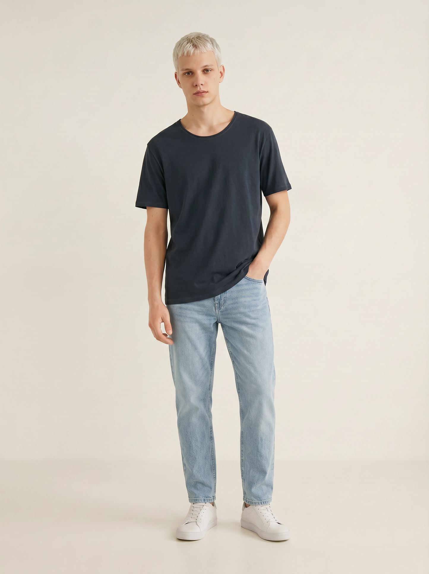 T-shirt Orli regular fit con orli vivi - Avion