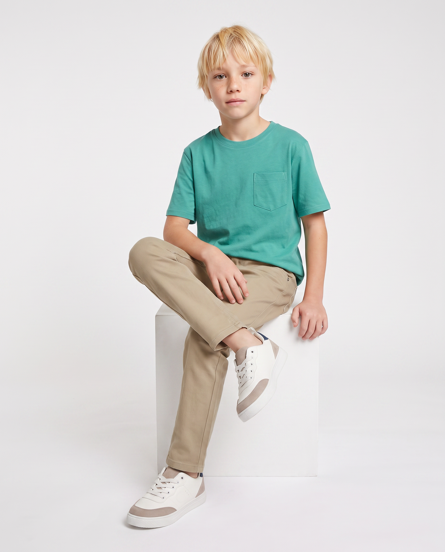 T-shirt girocollo con taschino versatile - Verde