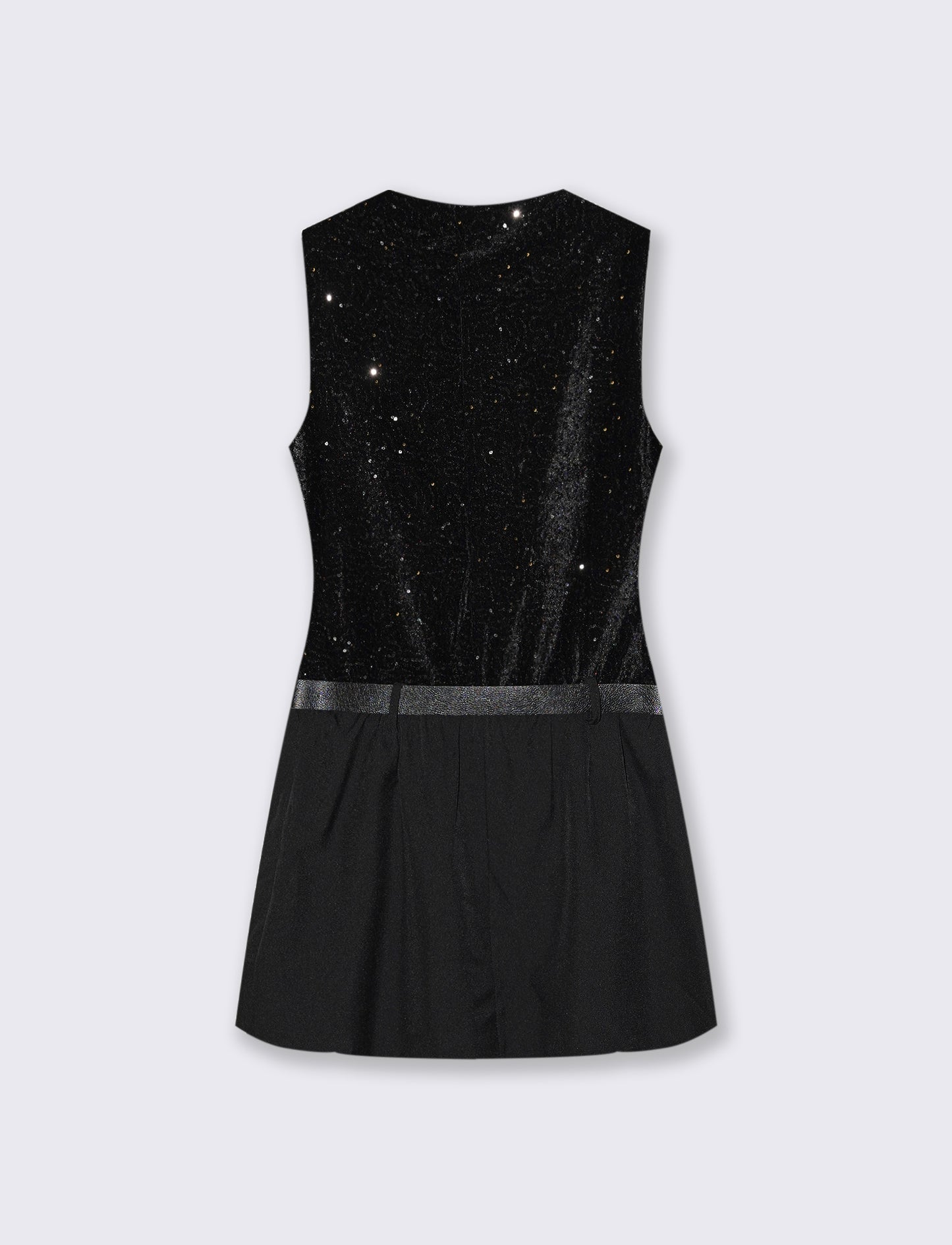 Vestito corto con cintura in doppio tessuto, paillettes e unito. - nero-nero