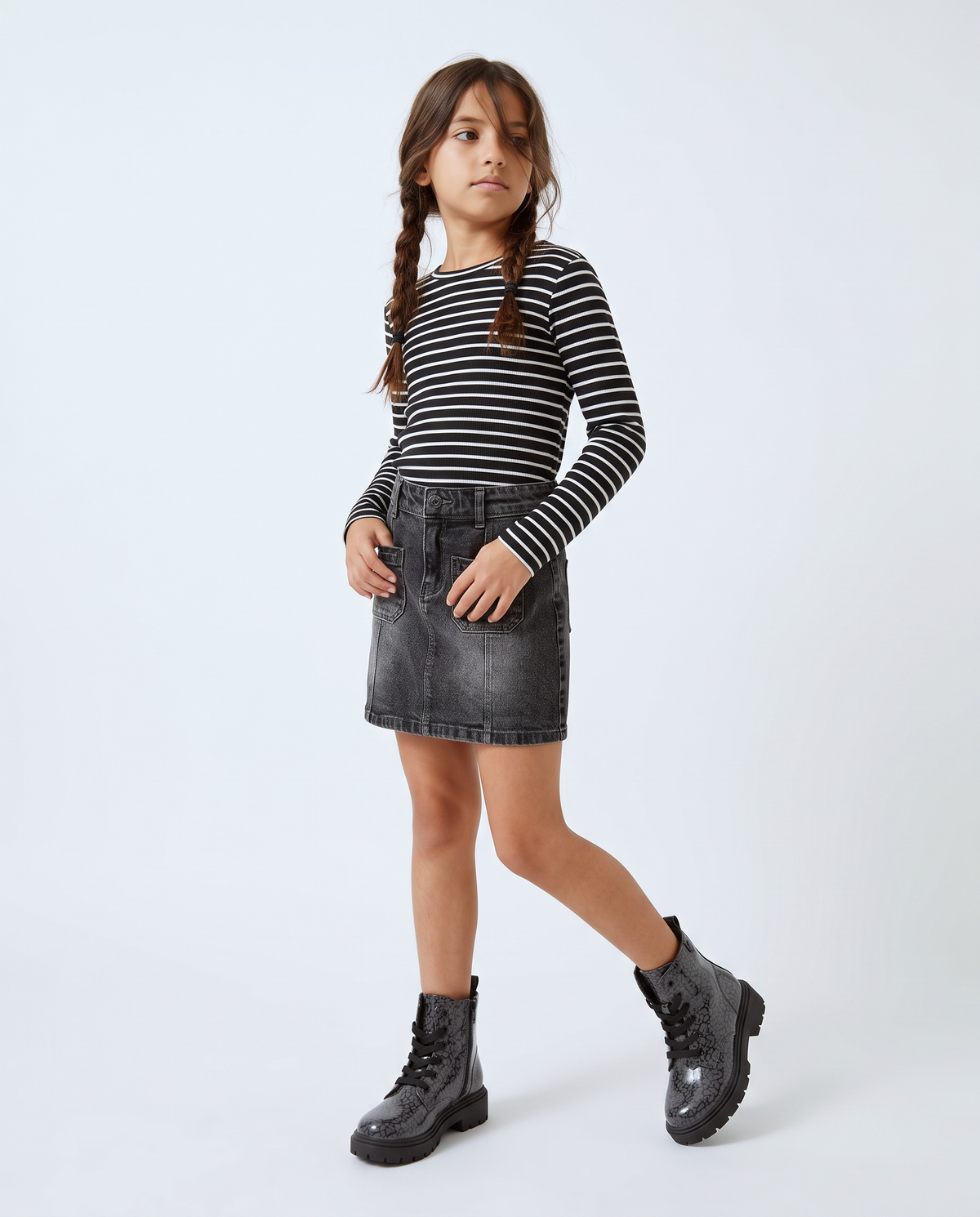 Denim mini skirt with 5 pockets - Black