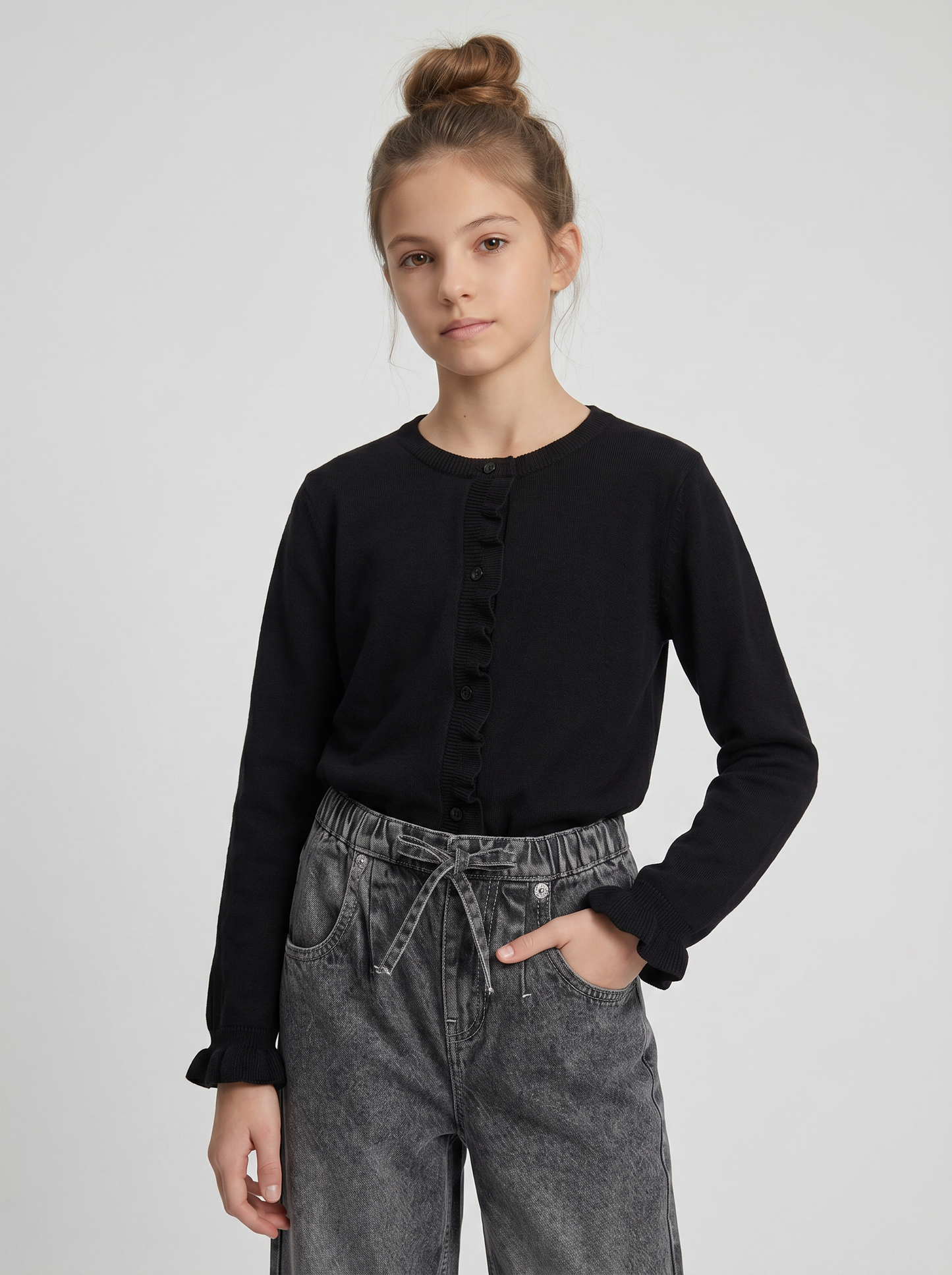 Cardigan da bambina con rouches e slim fit - Nero