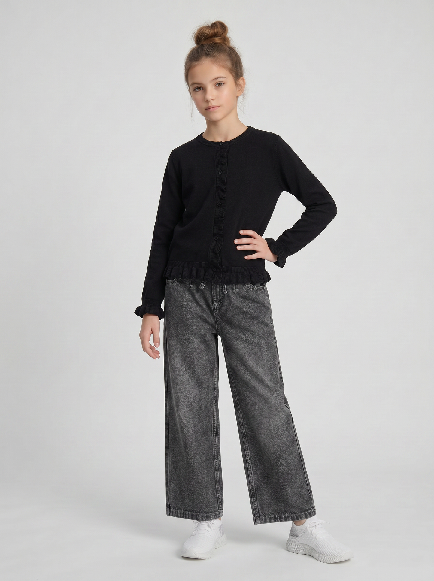 Cardigan da bambina con rouches e slim fit - Nero